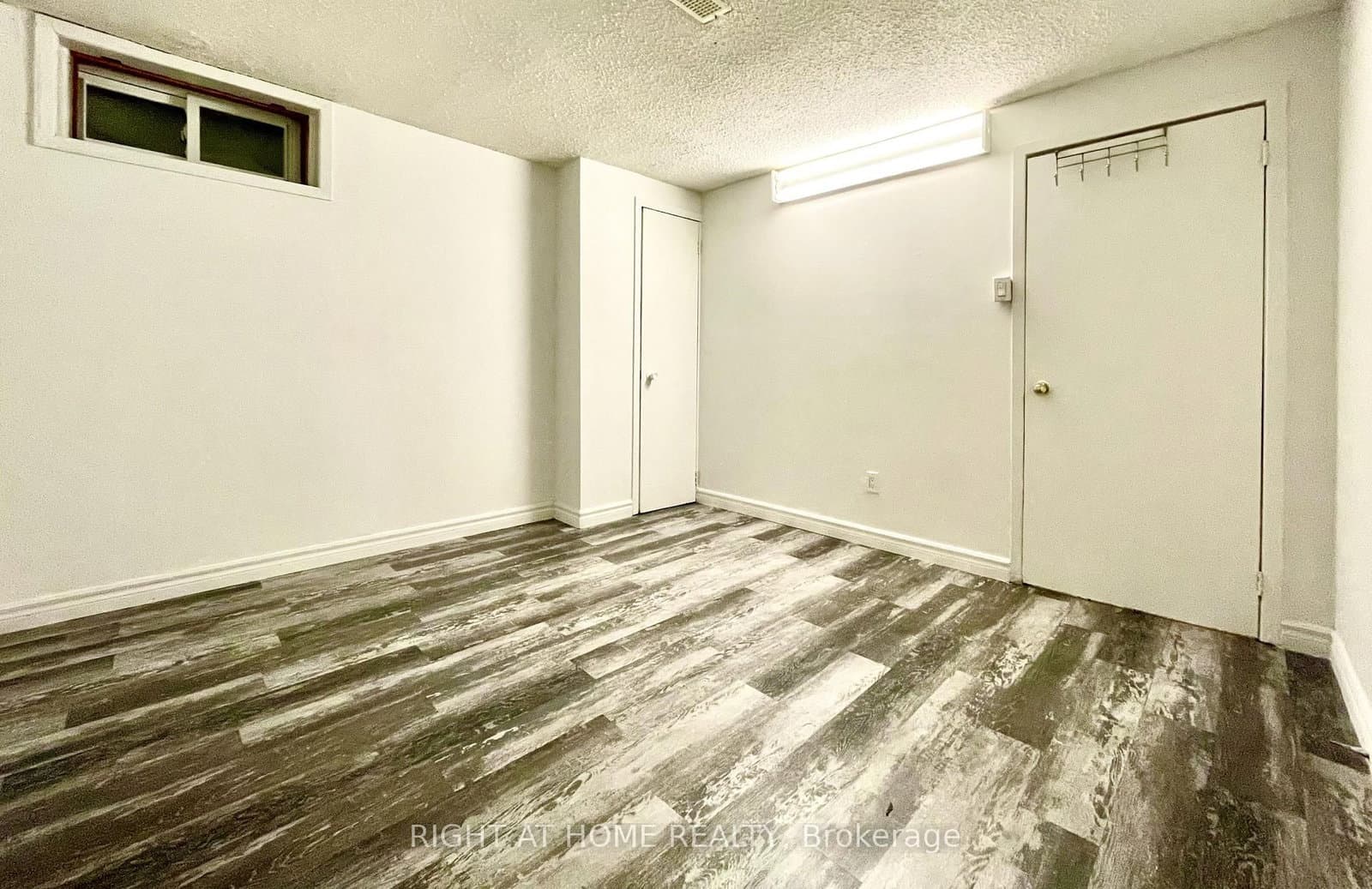 108 Littleleaf Drive, Unit B thumbnail 6