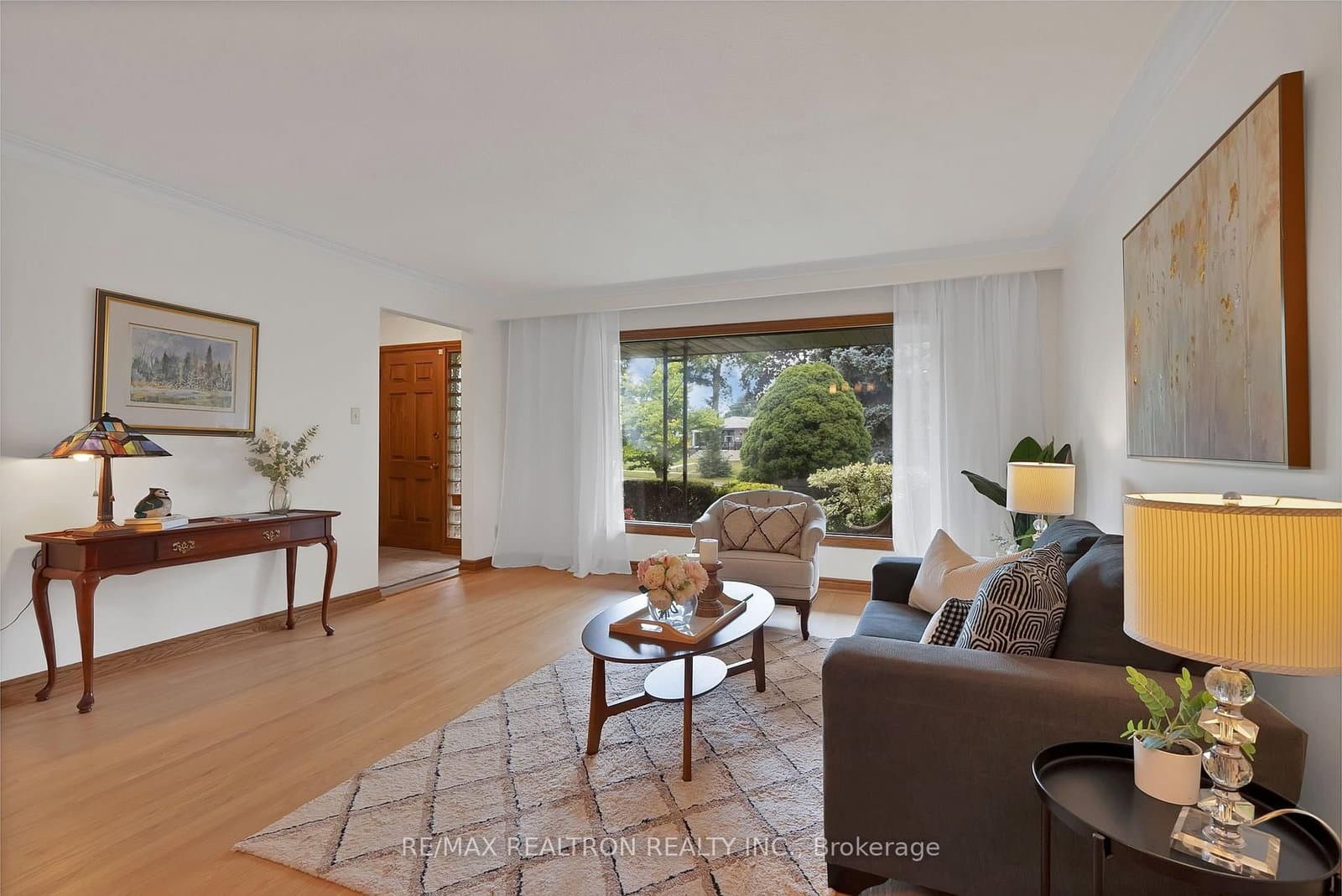 421 Brimorton Drive thumbnail 7
