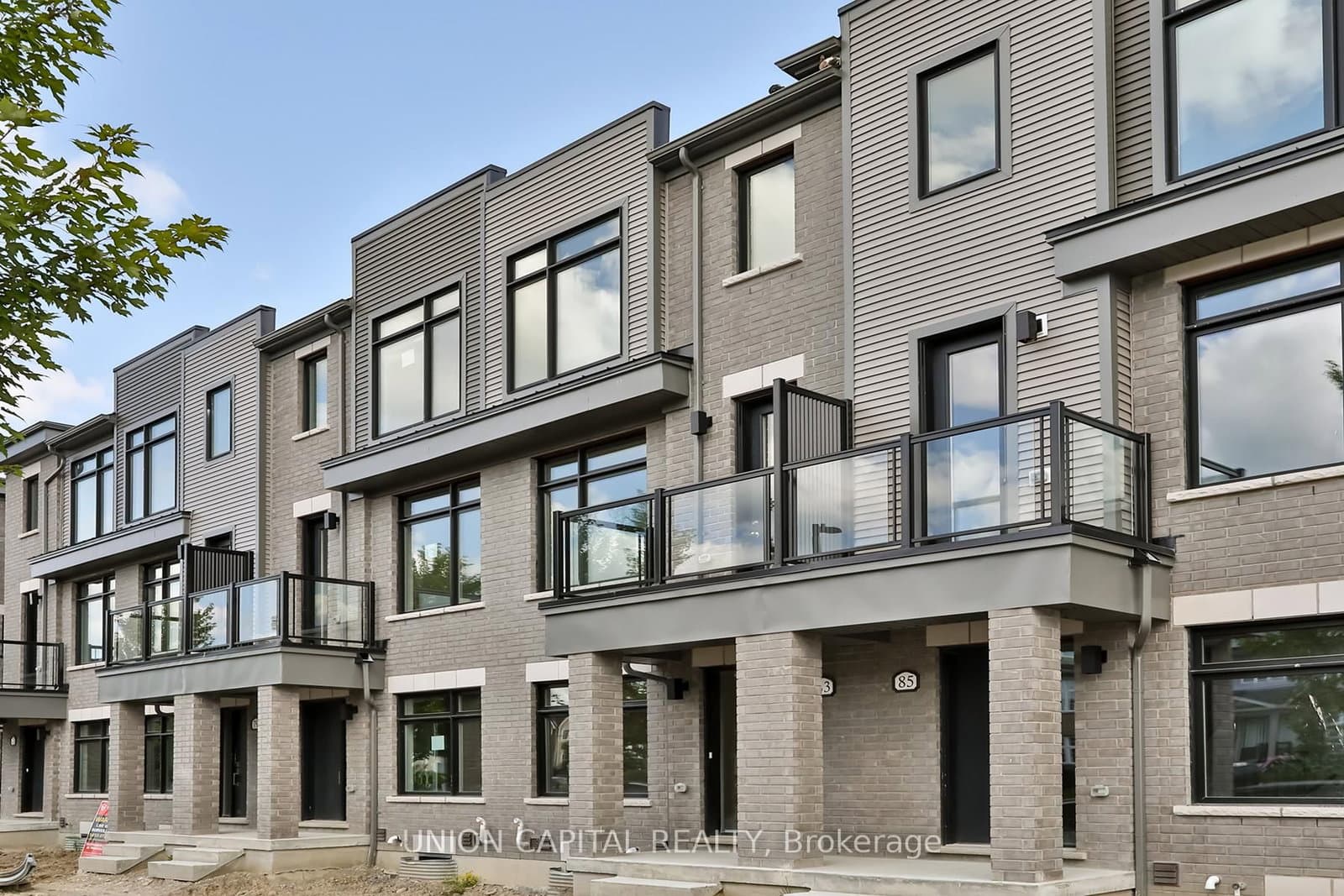 83 Sorbara Way thumbnail 46