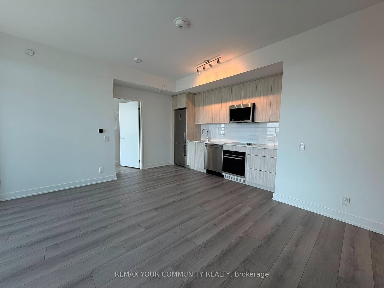 20 Deans Drive, Unit 707 thumbnail 3