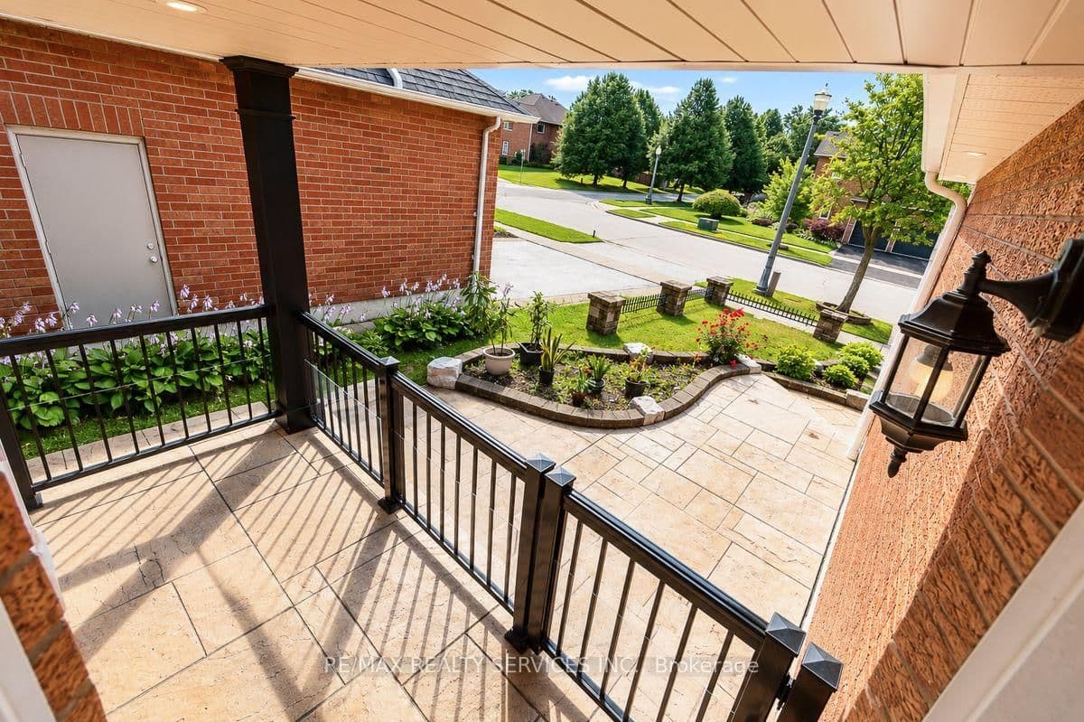64 Strickland Drive thumbnail 5