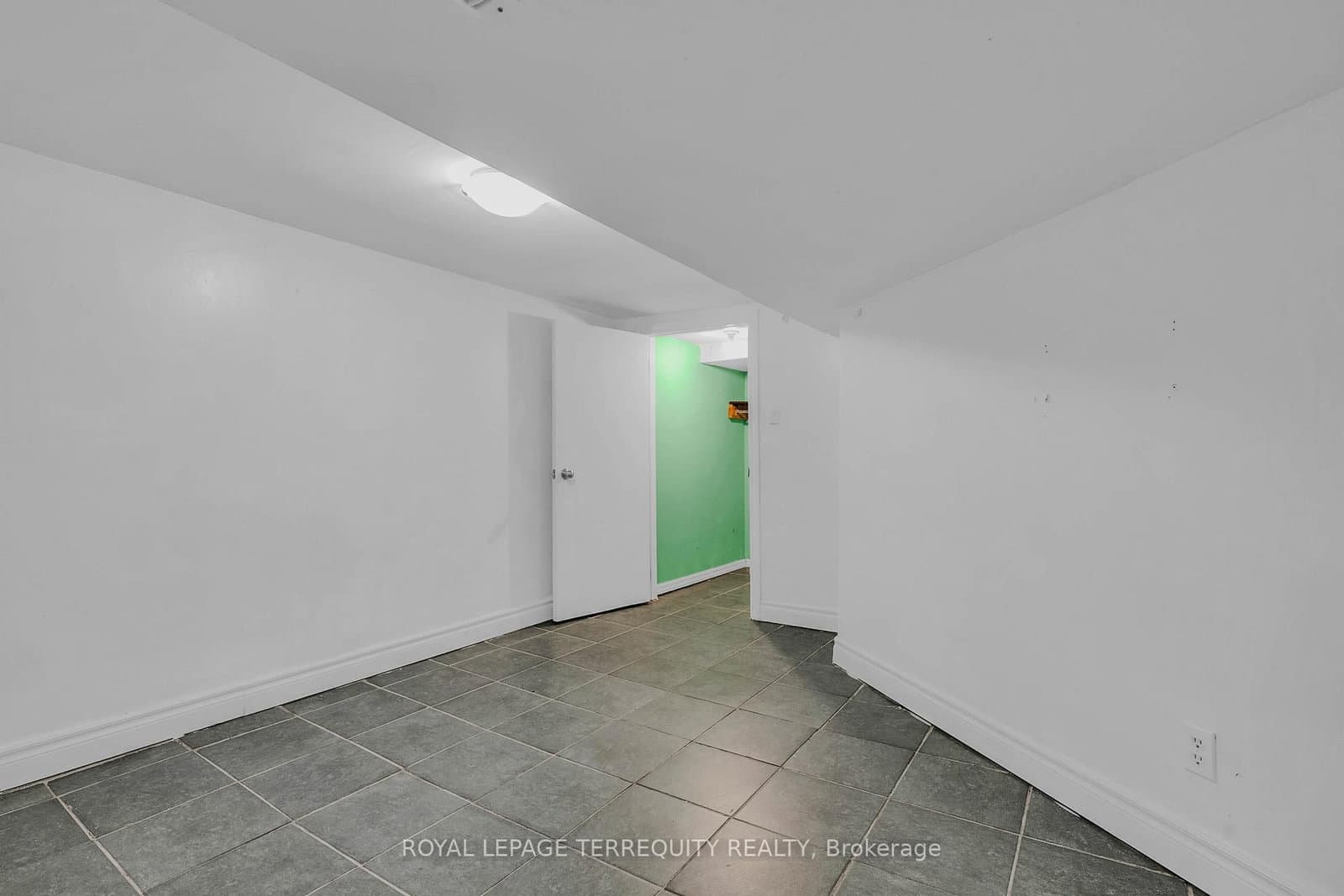 4 Harris Park Drive thumbnail 33