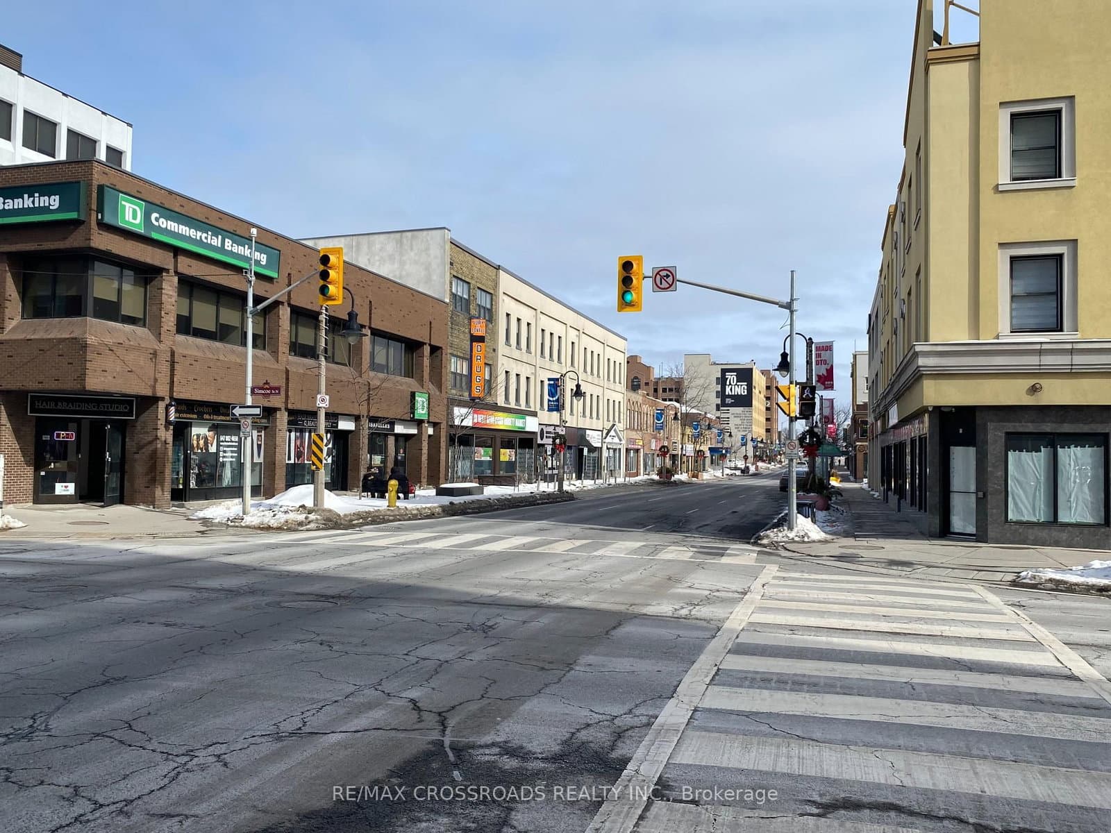 5 Simcoe Street S thumbnail 3