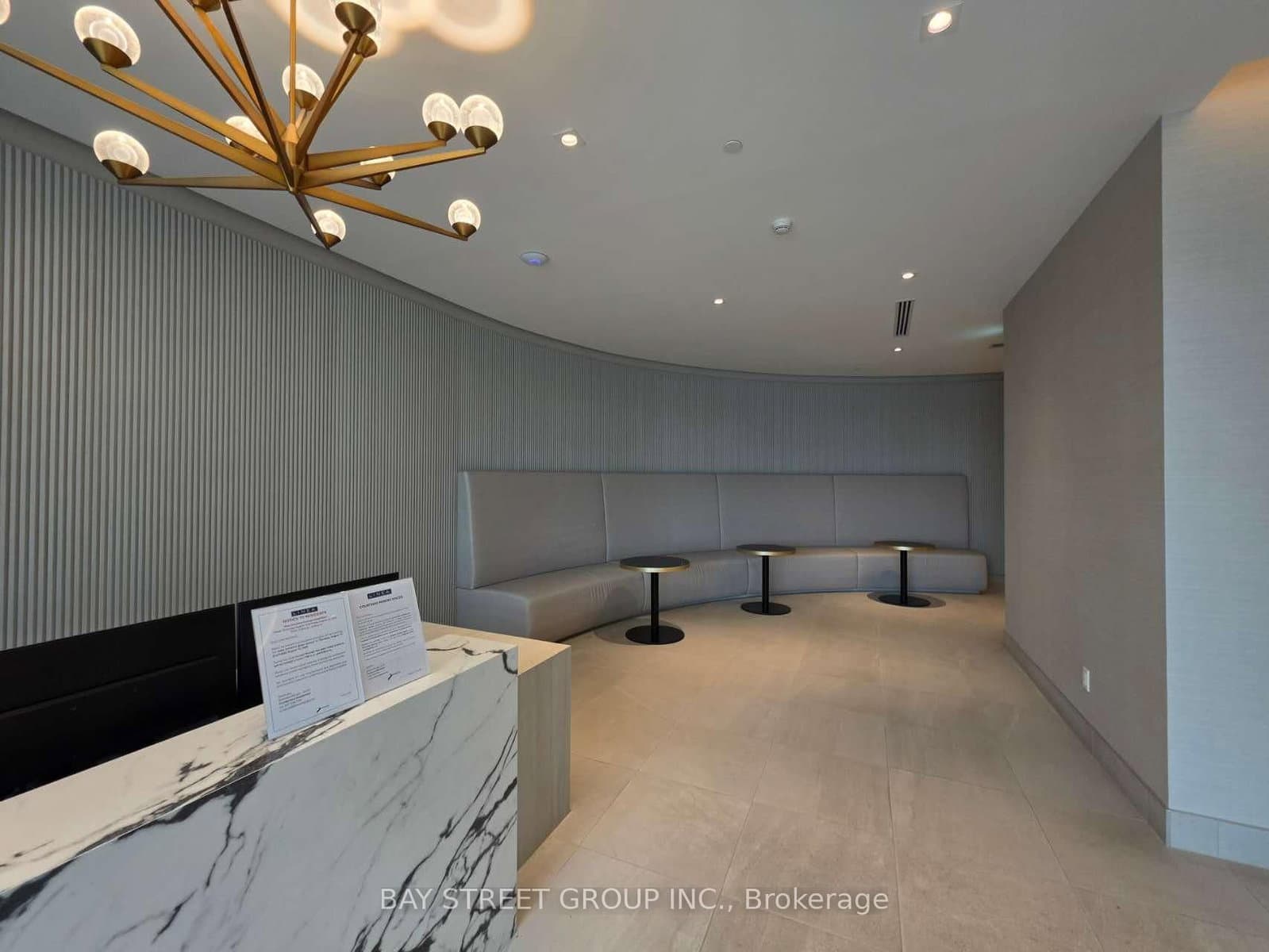 20 Deans Drive, Unit 421 thumbnail 3