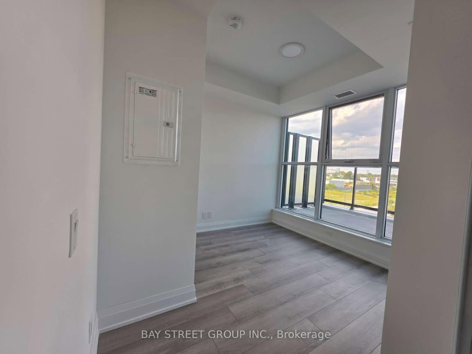 20 Deans Drive, Unit 421 thumbnail 8