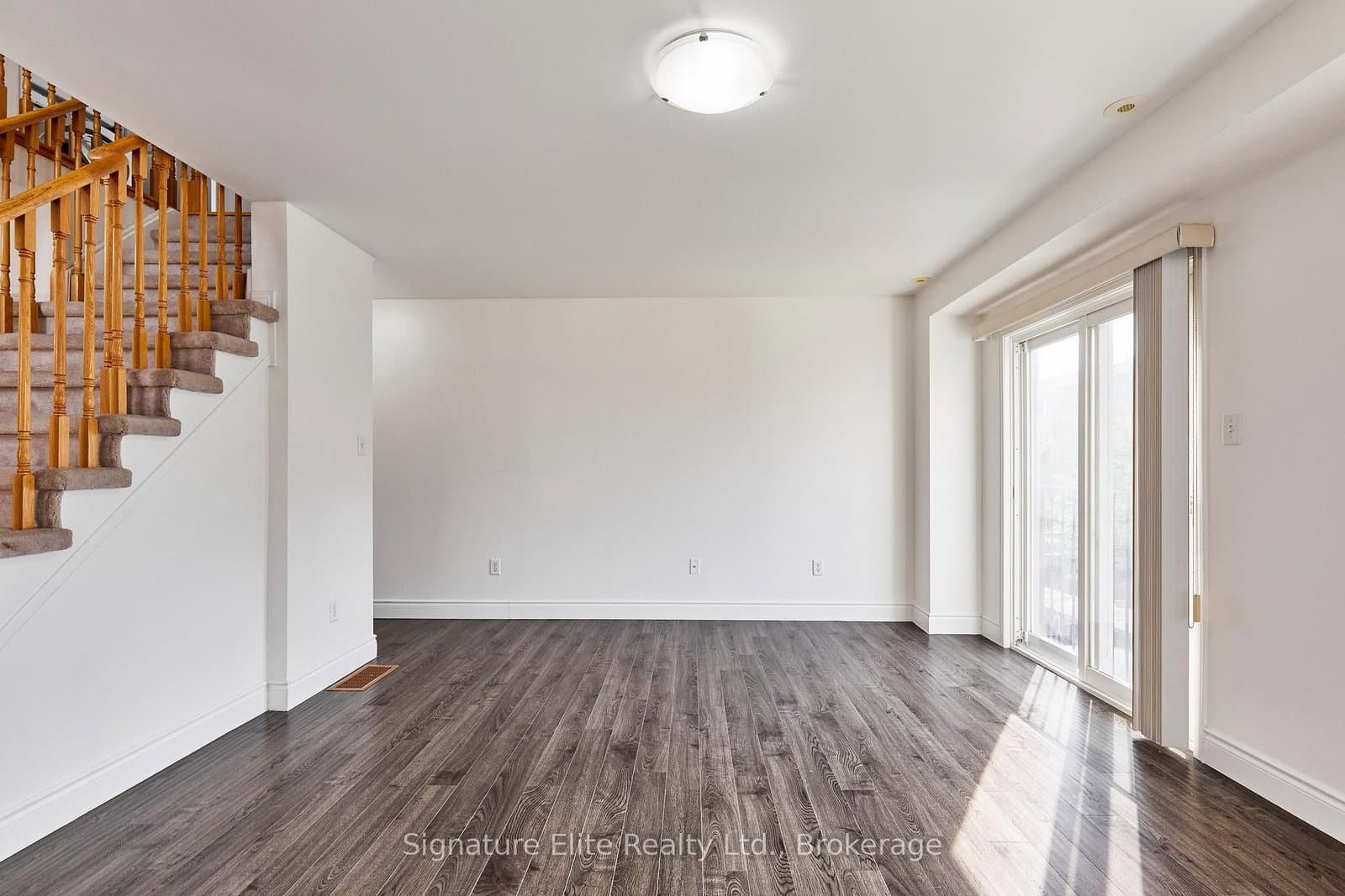 11 Etienne Street, Unit Upper thumbnail 6