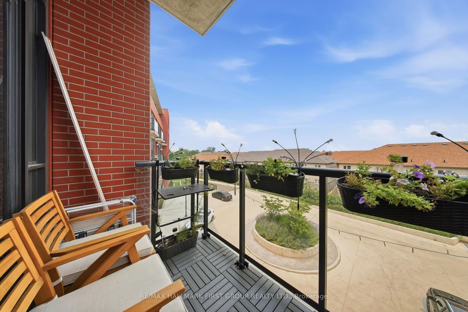 1010 Dundas St E Street, Unit 325 thumbnail 19