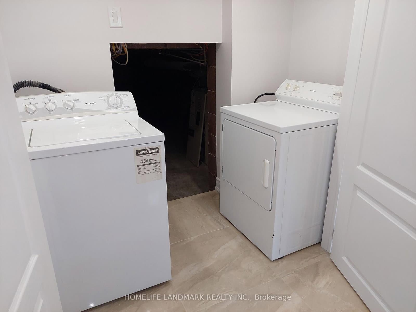 38 Mendip Crescent, Unit bsmt thumbnail 9