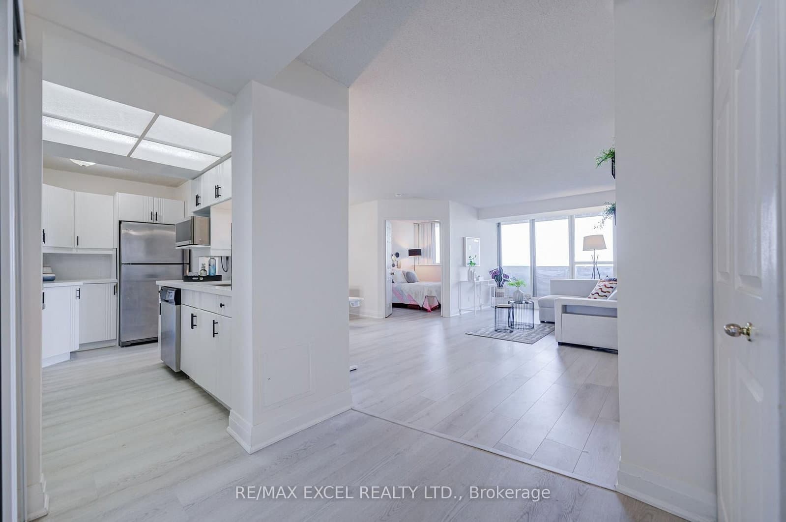 30 Thunder Grove, Unit 906 thumbnail 10