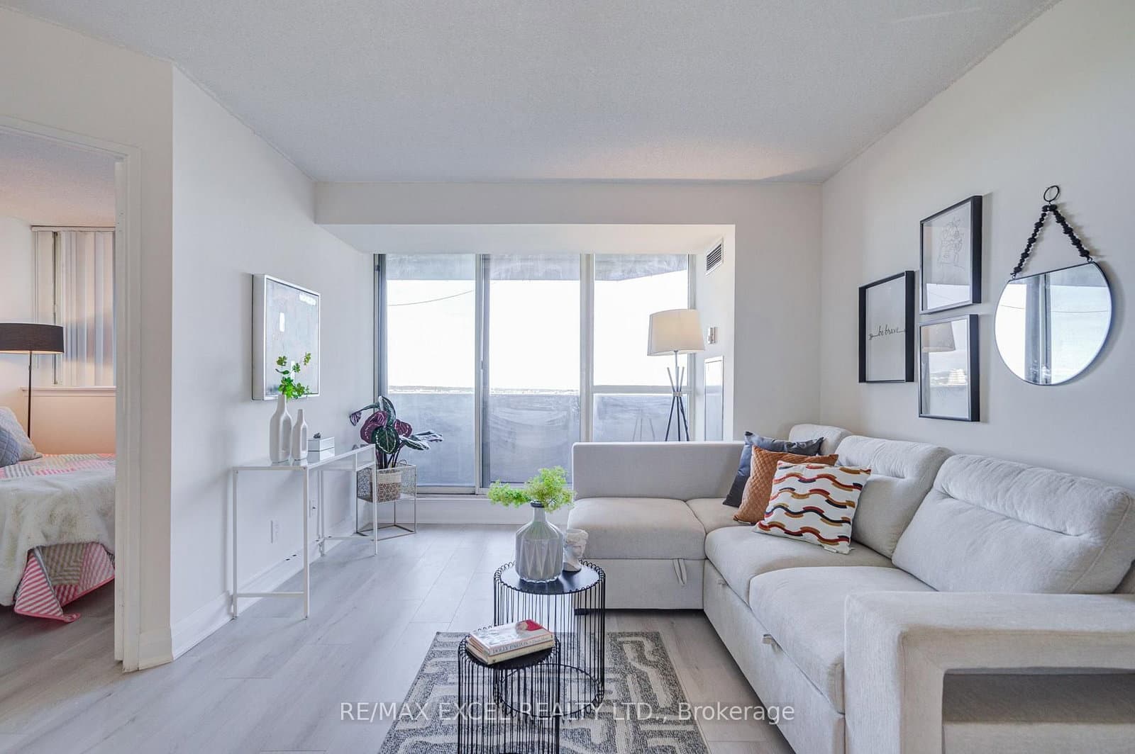 30 Thunder Grove, Unit 906 thumbnail 26