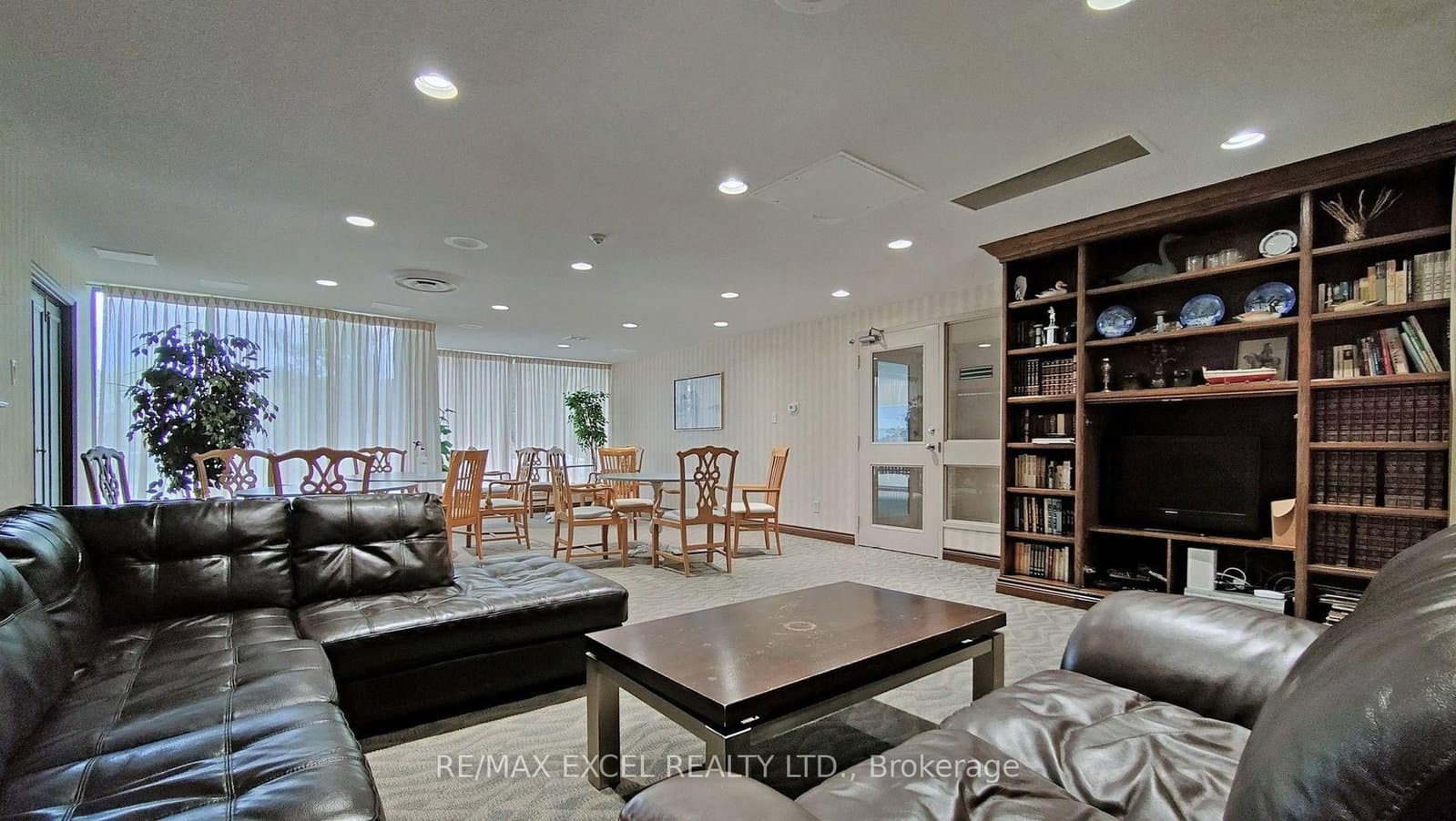 30 Thunder Grove, Unit 906 thumbnail 49