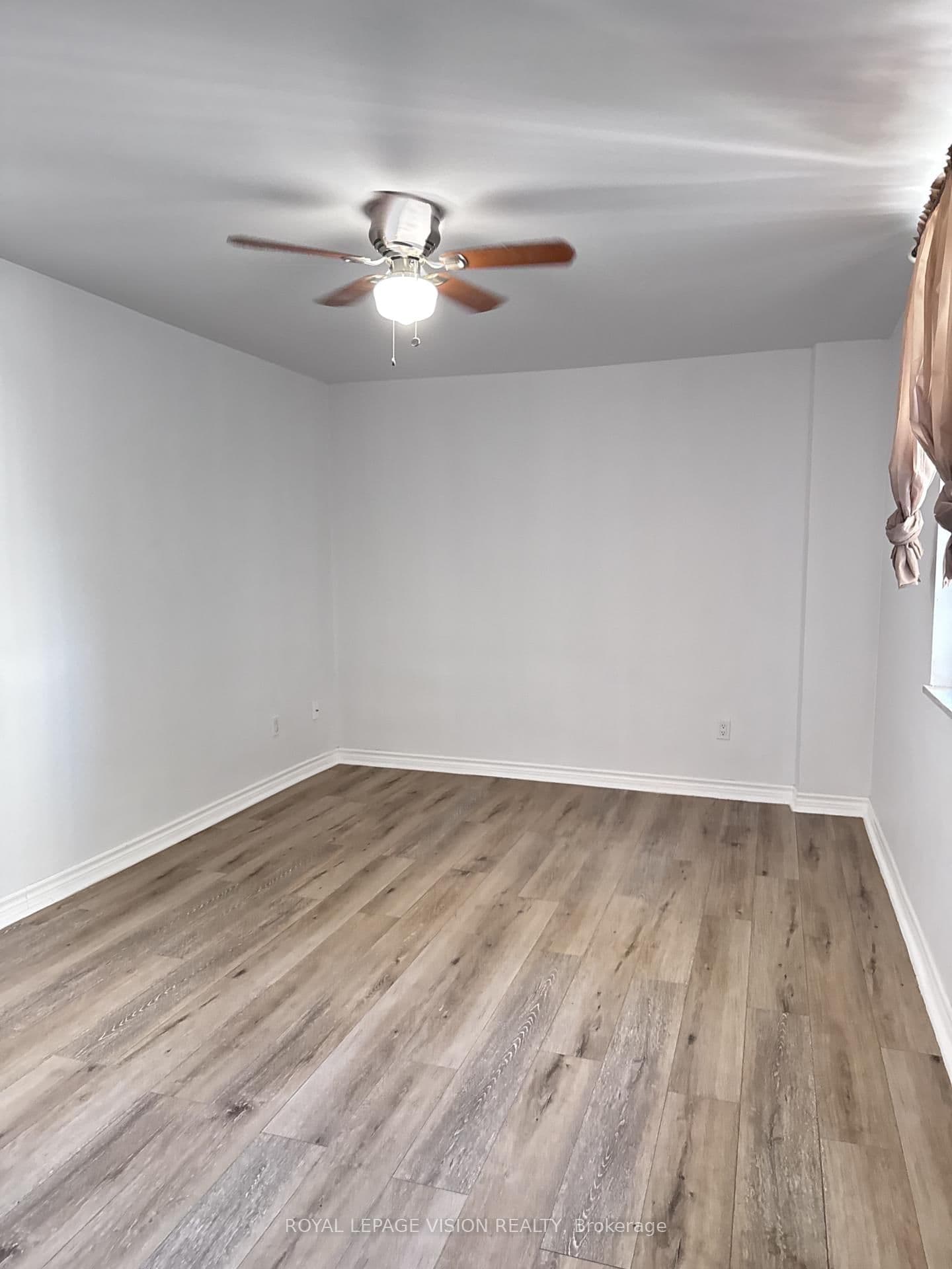 5 Massey Square, Unit 2801 thumbnail 14
