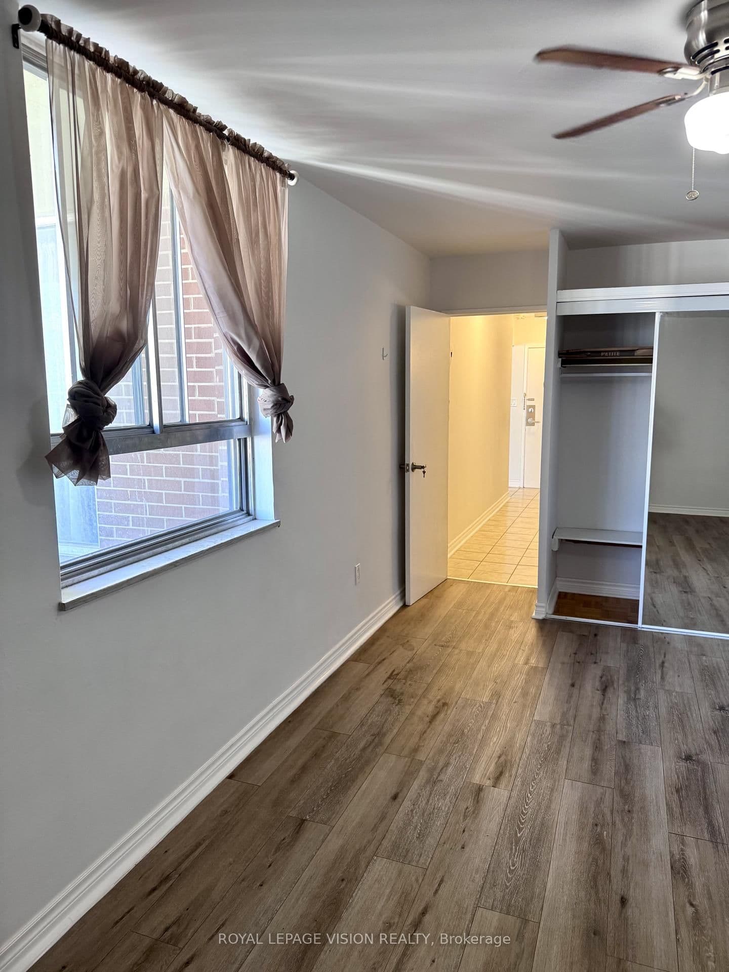 5 Massey Square, Unit 2801 thumbnail 15