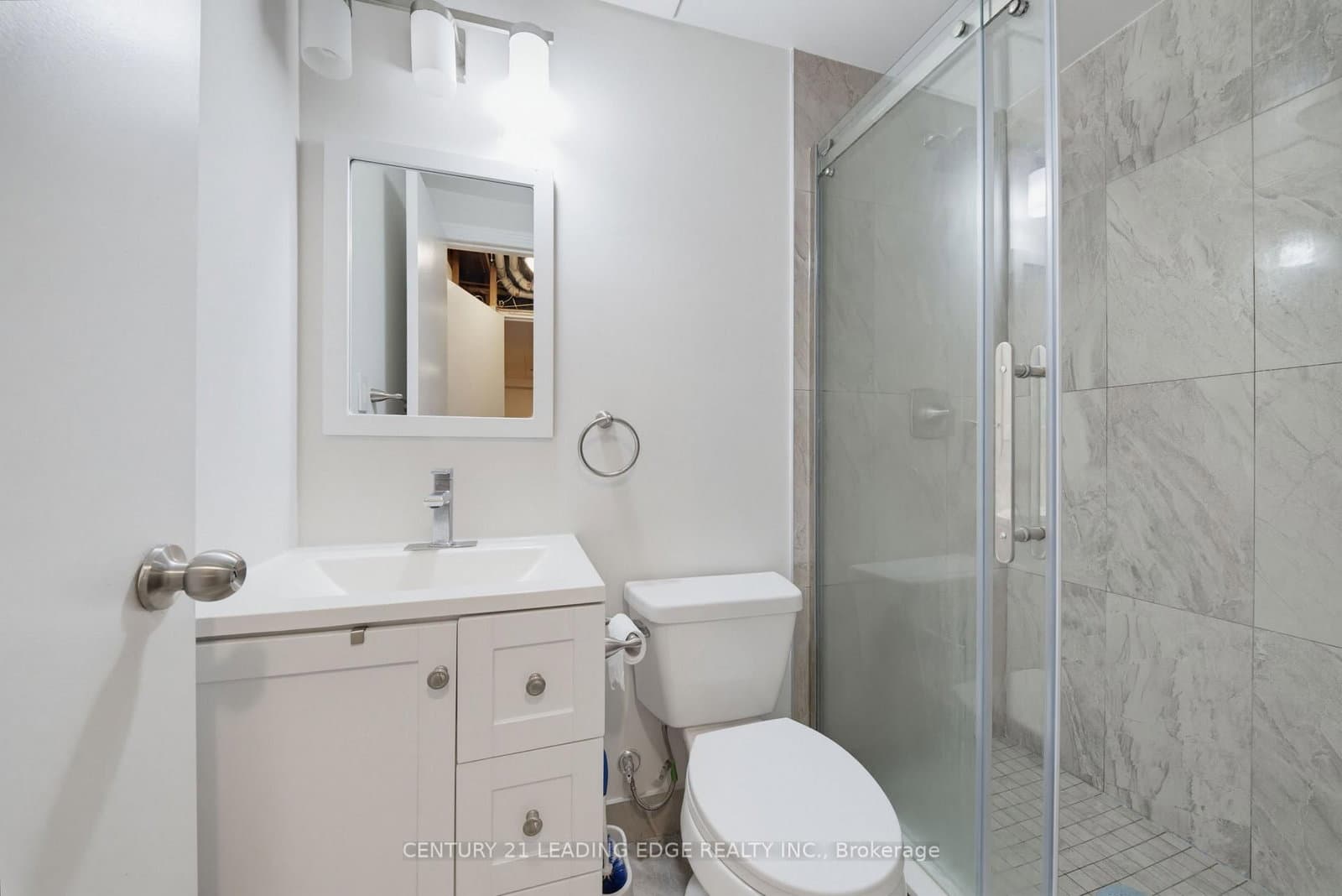 109 Phalen Crescent thumbnail 32