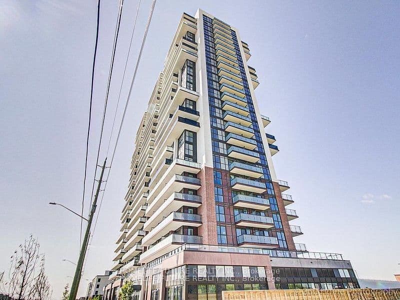2550 Simcoe Street N, Unit 1801