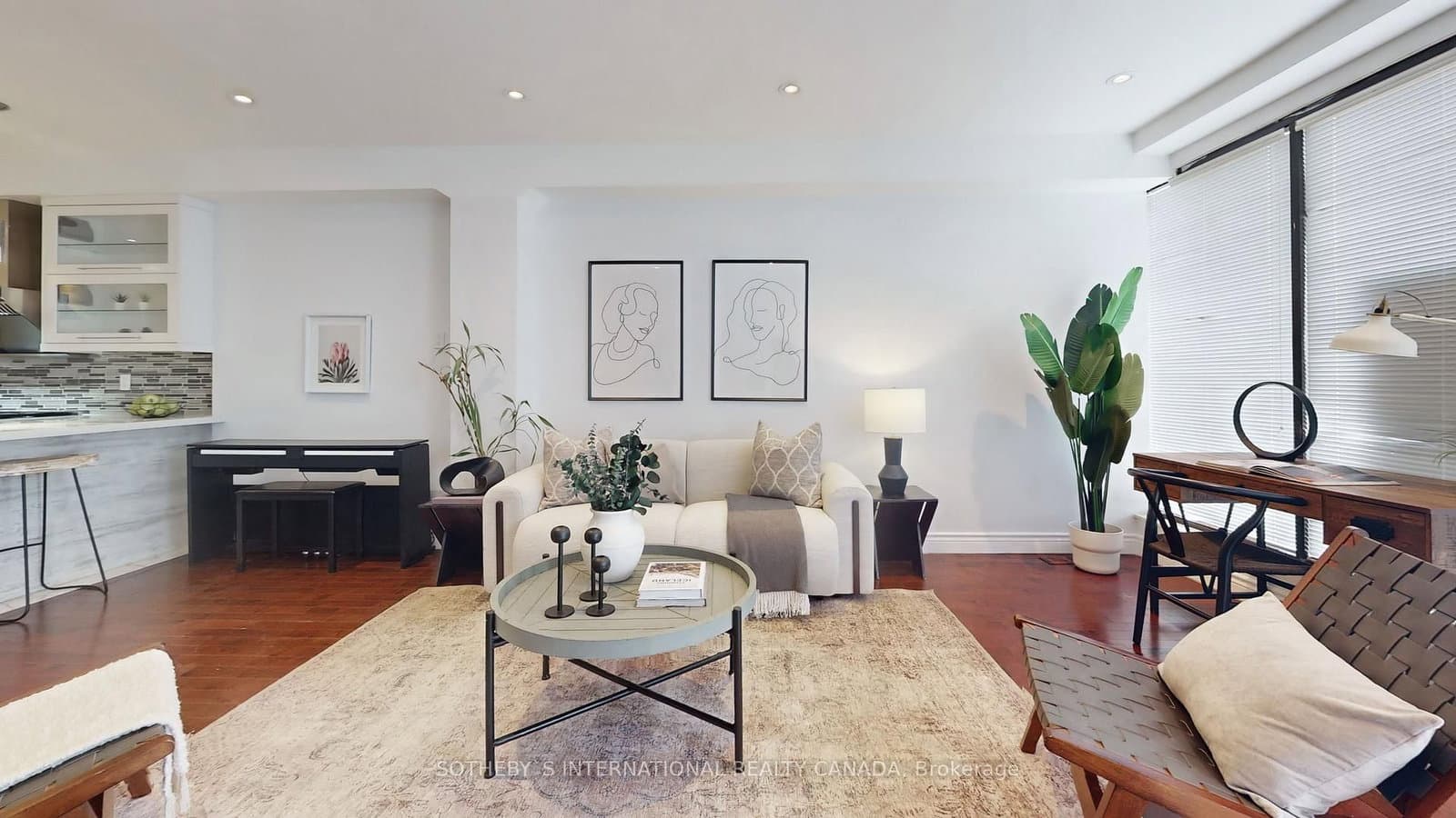 1271 Gerrard Street E thumbnail 11