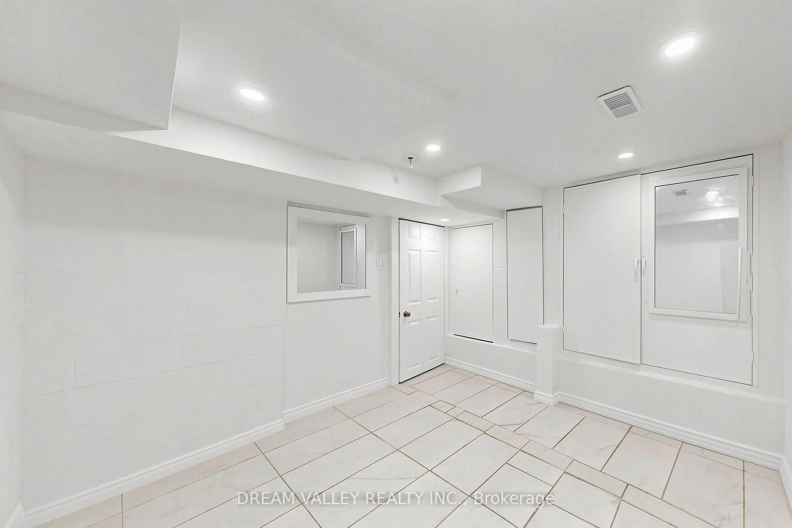 47 Laurel Avenue thumbnail 22