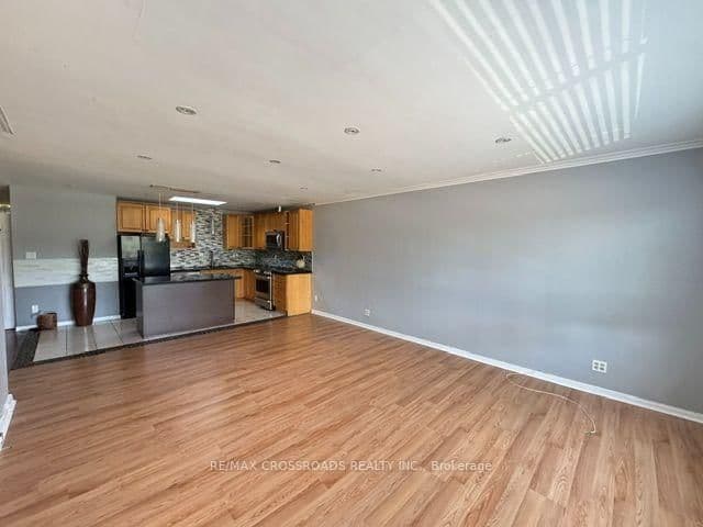 840 Danforth Road, Unit Upper thumbnail 2