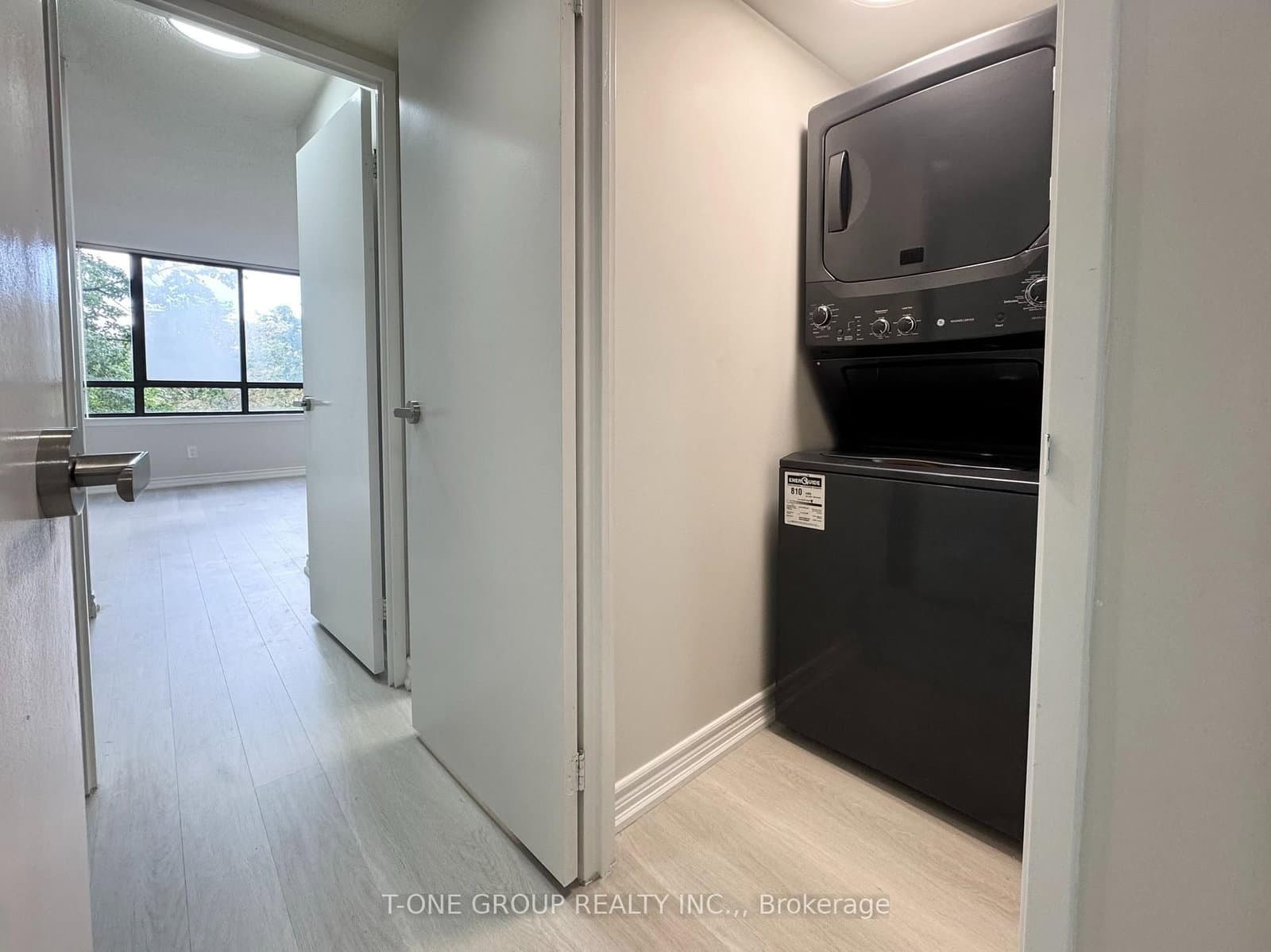 25 Bamburgh Circle, Unit 341 thumbnail 9