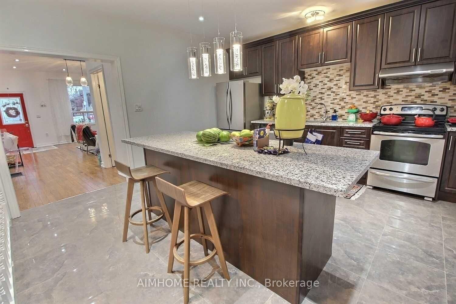 966 Dundas Street E - Image 1