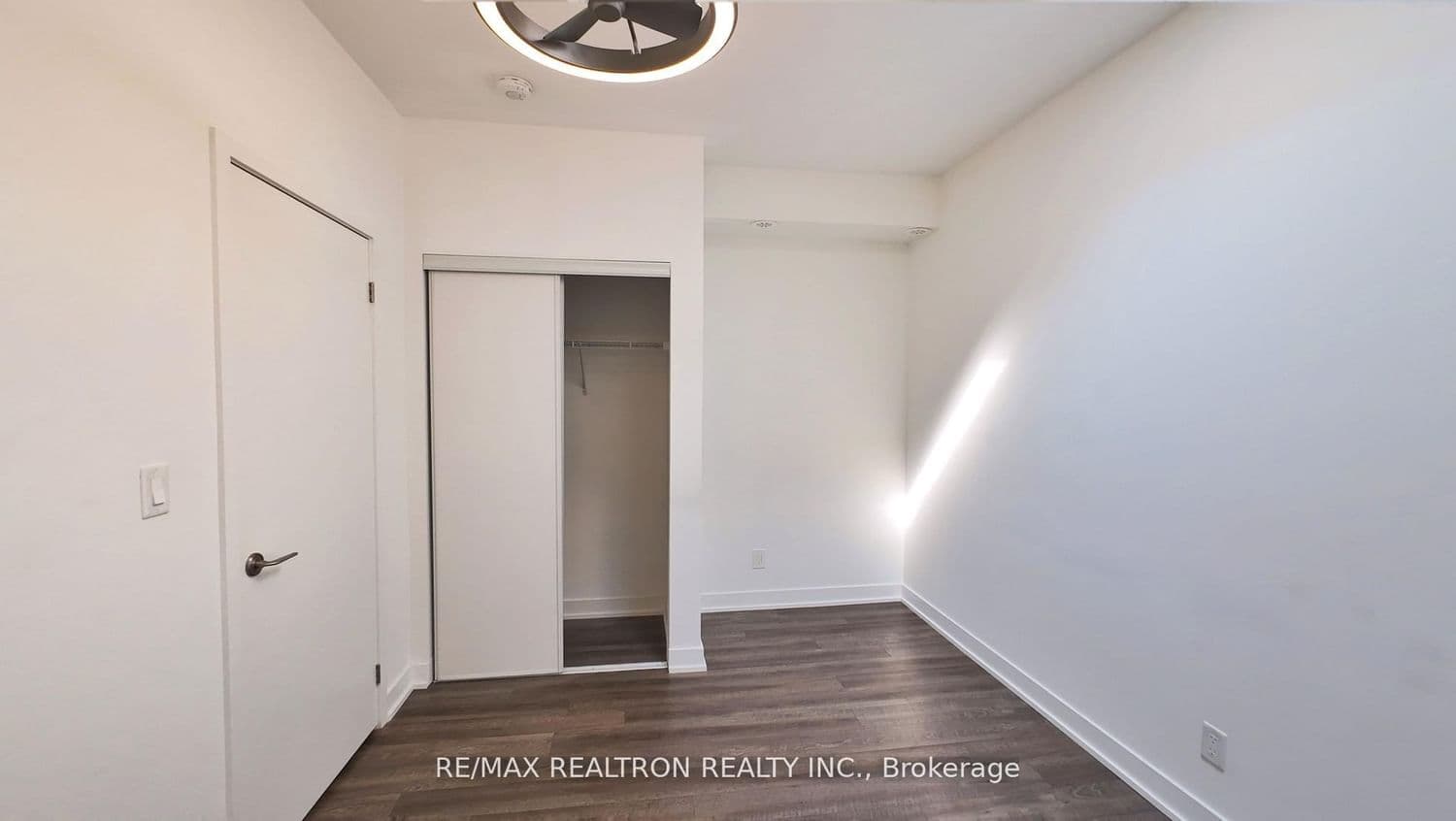 20 Echo Point, Unit 128 thumbnail 14