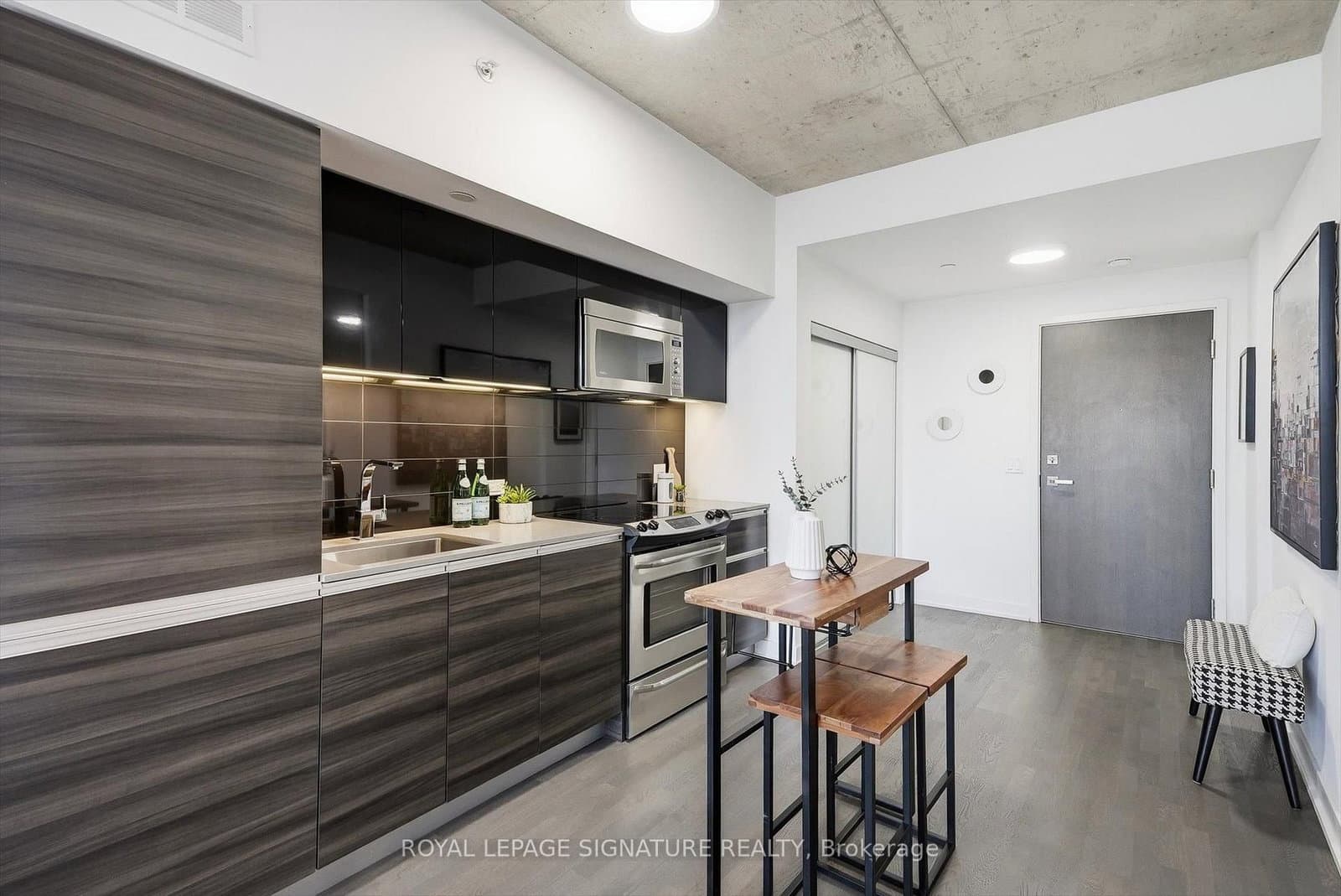 1238 Dundas Street E, Unit 711 thumbnail 10