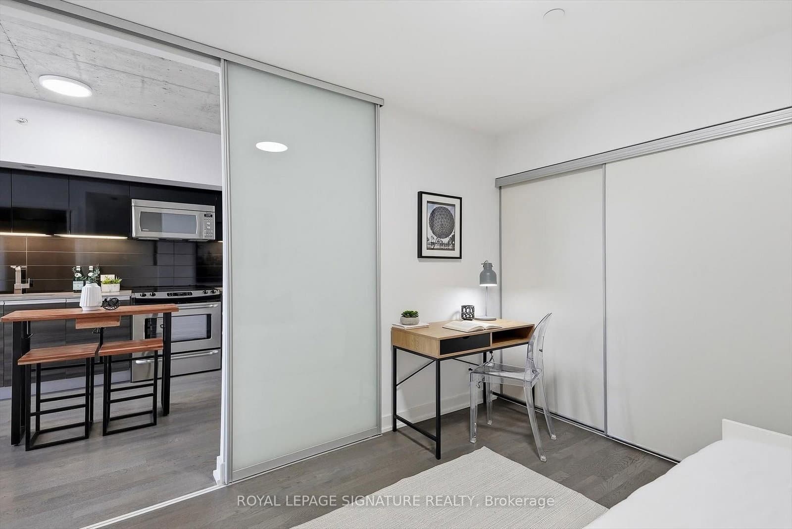 1238 Dundas Street E, Unit 711 thumbnail 16