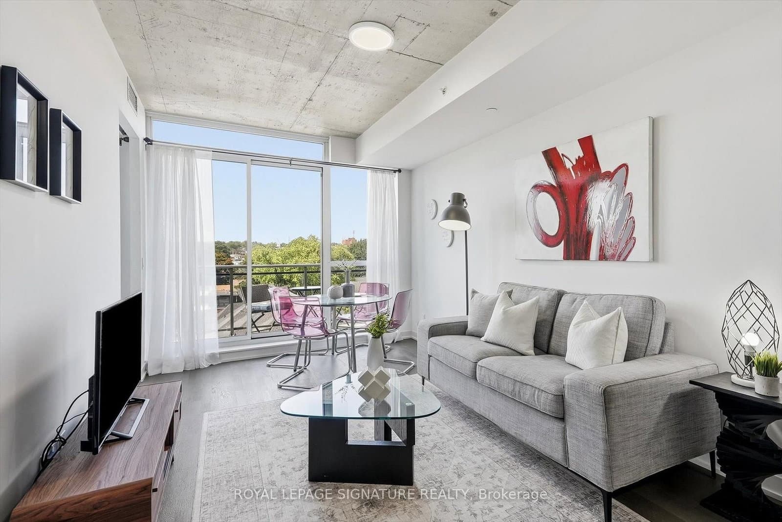 1238 Dundas Street E, Unit 711 thumbnail 4