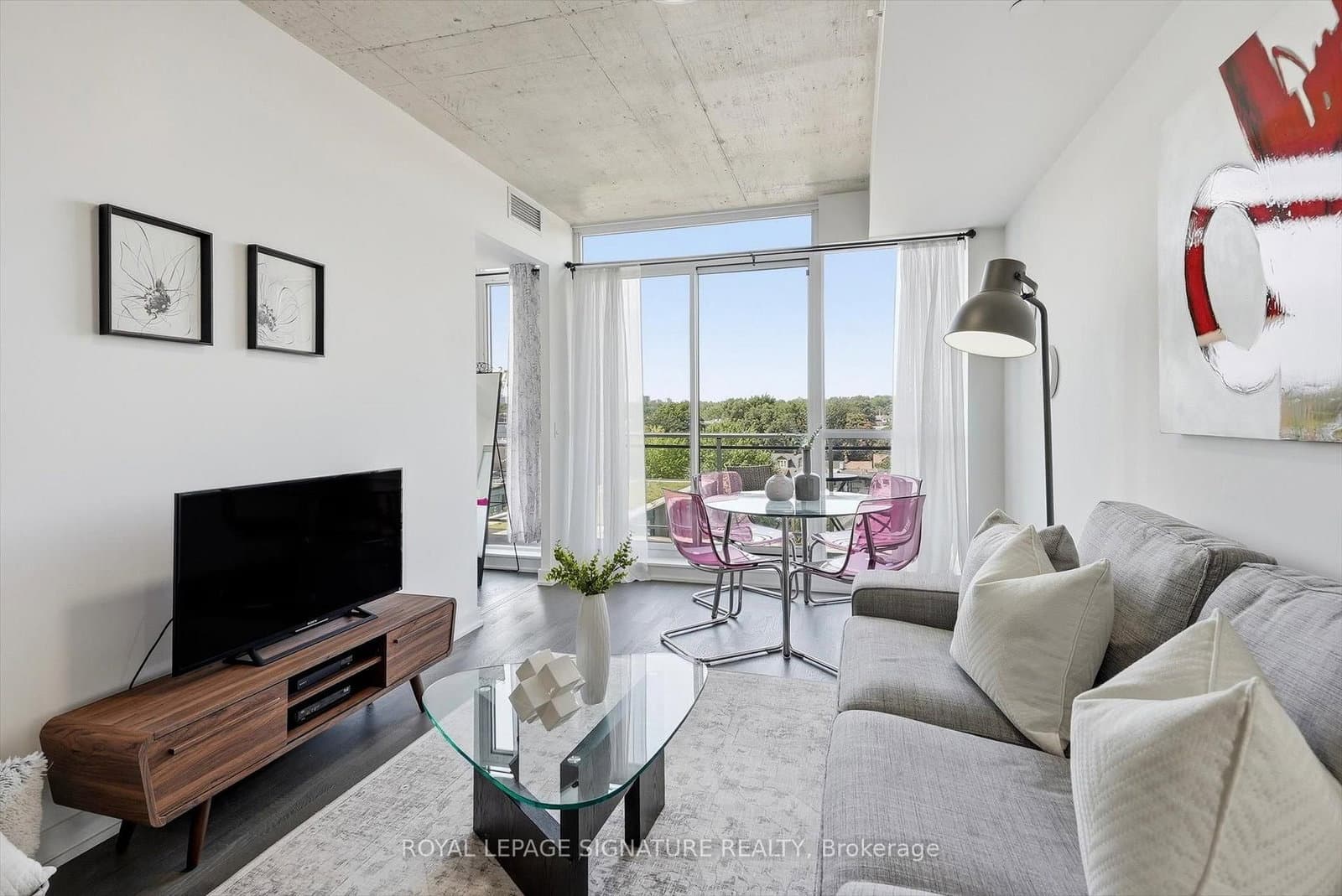 1238 Dundas Street E, Unit 711 thumbnail 5
