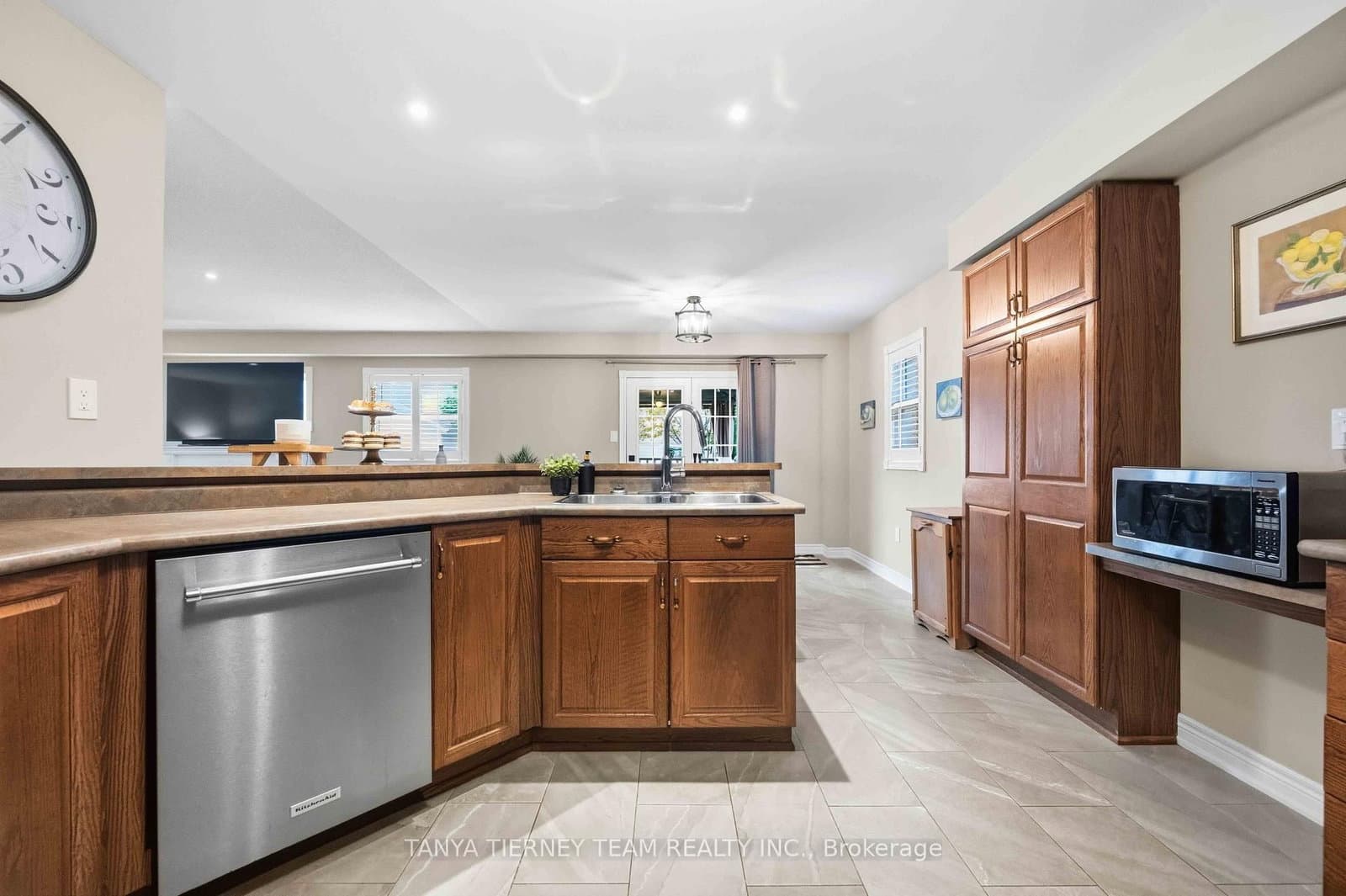 16 Waring Avenue thumbnail 14
