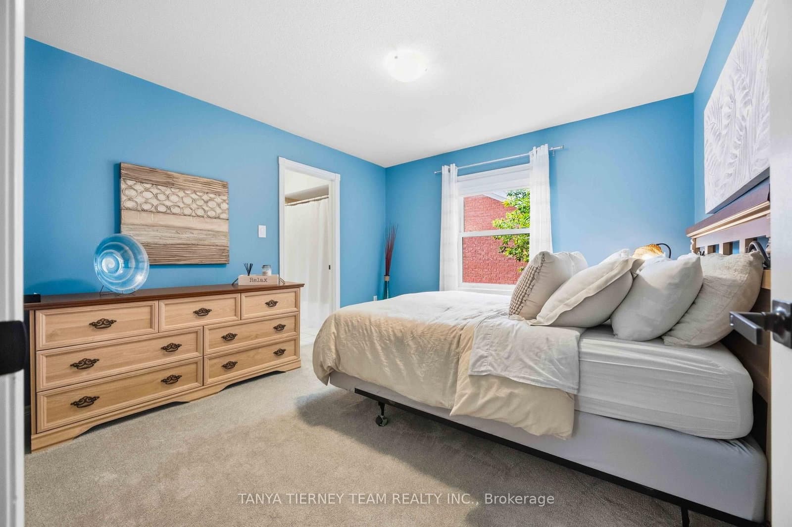 16 Waring Avenue thumbnail 36