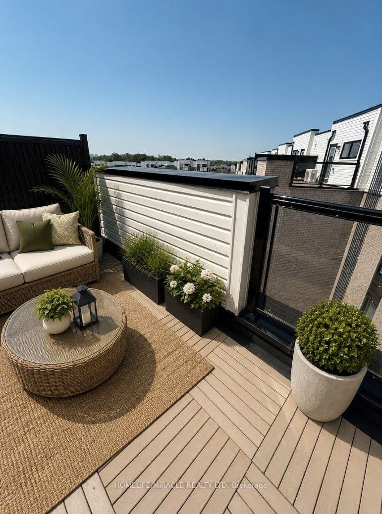 145 Tapscott Road, Unit 8 thumbnail 10