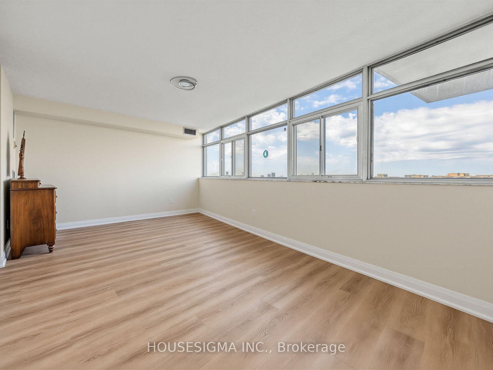 3151 Bridletowne Circle, Unit 2307 thumbnail 30