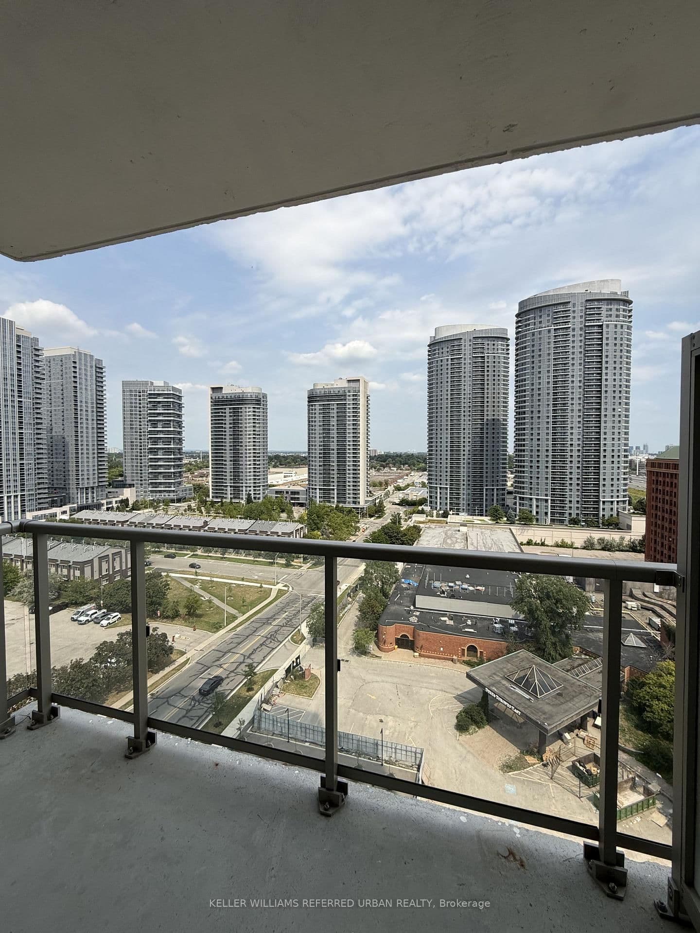 2033 Kennedy Road, Unit 1607 thumbnail 13