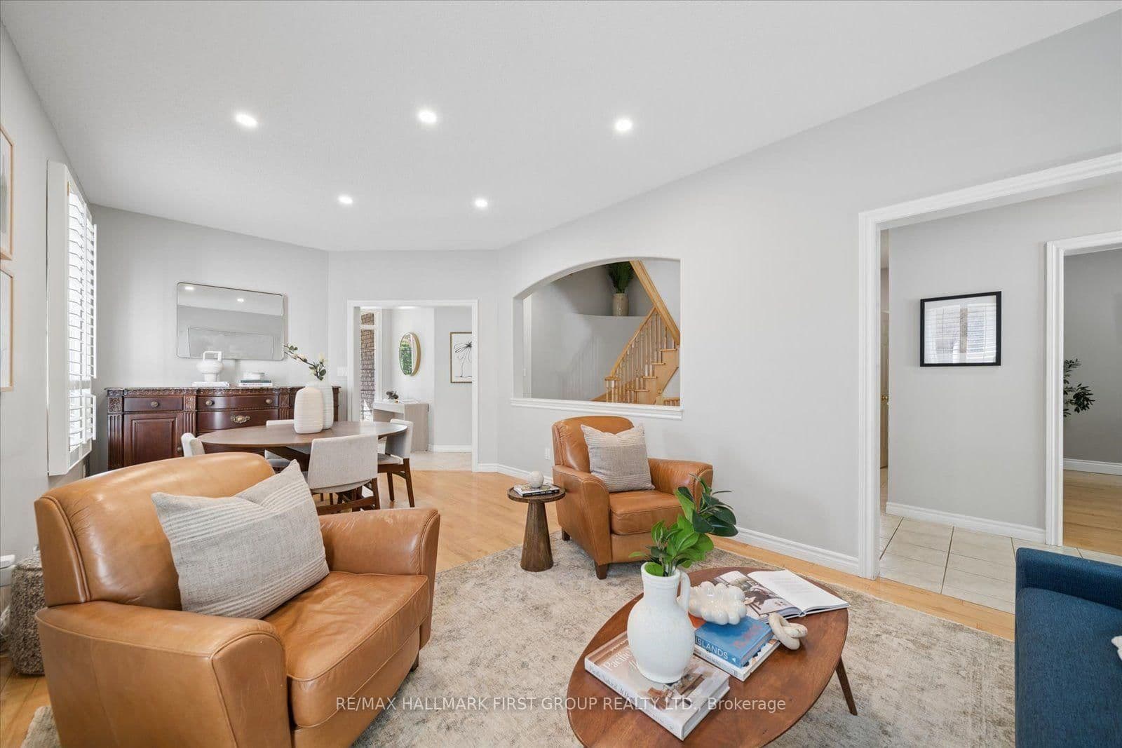 9 Pebblebrook Crescent thumbnail 5