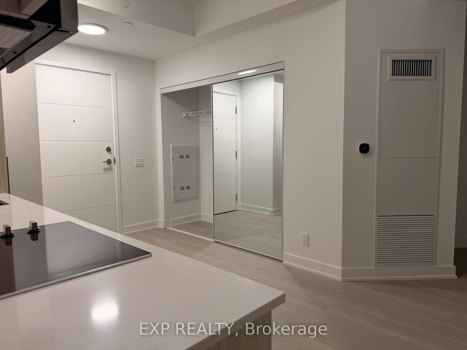 225-20 DEANS Drive thumbnail 12