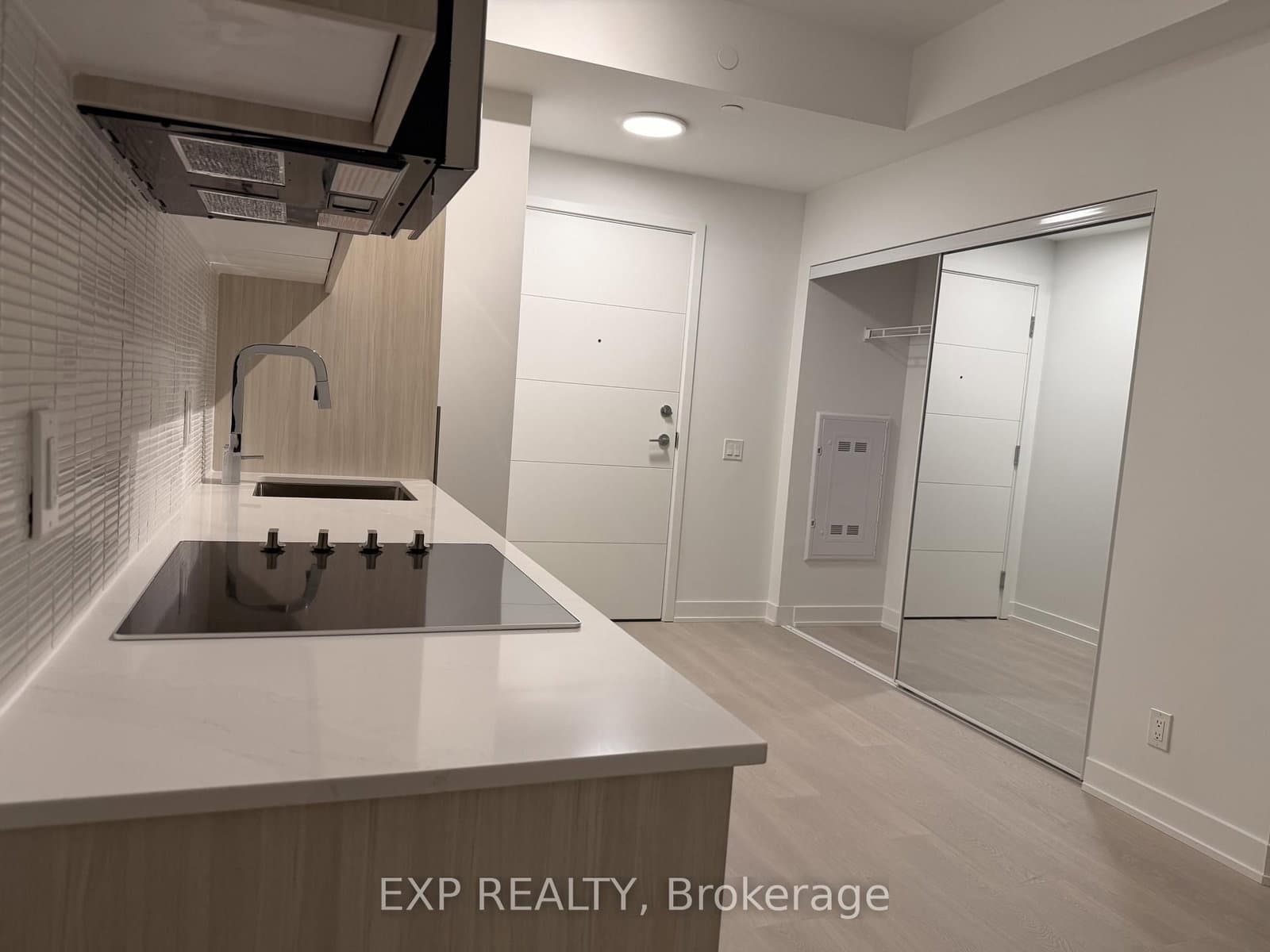 225-20 DEANS Drive thumbnail 14