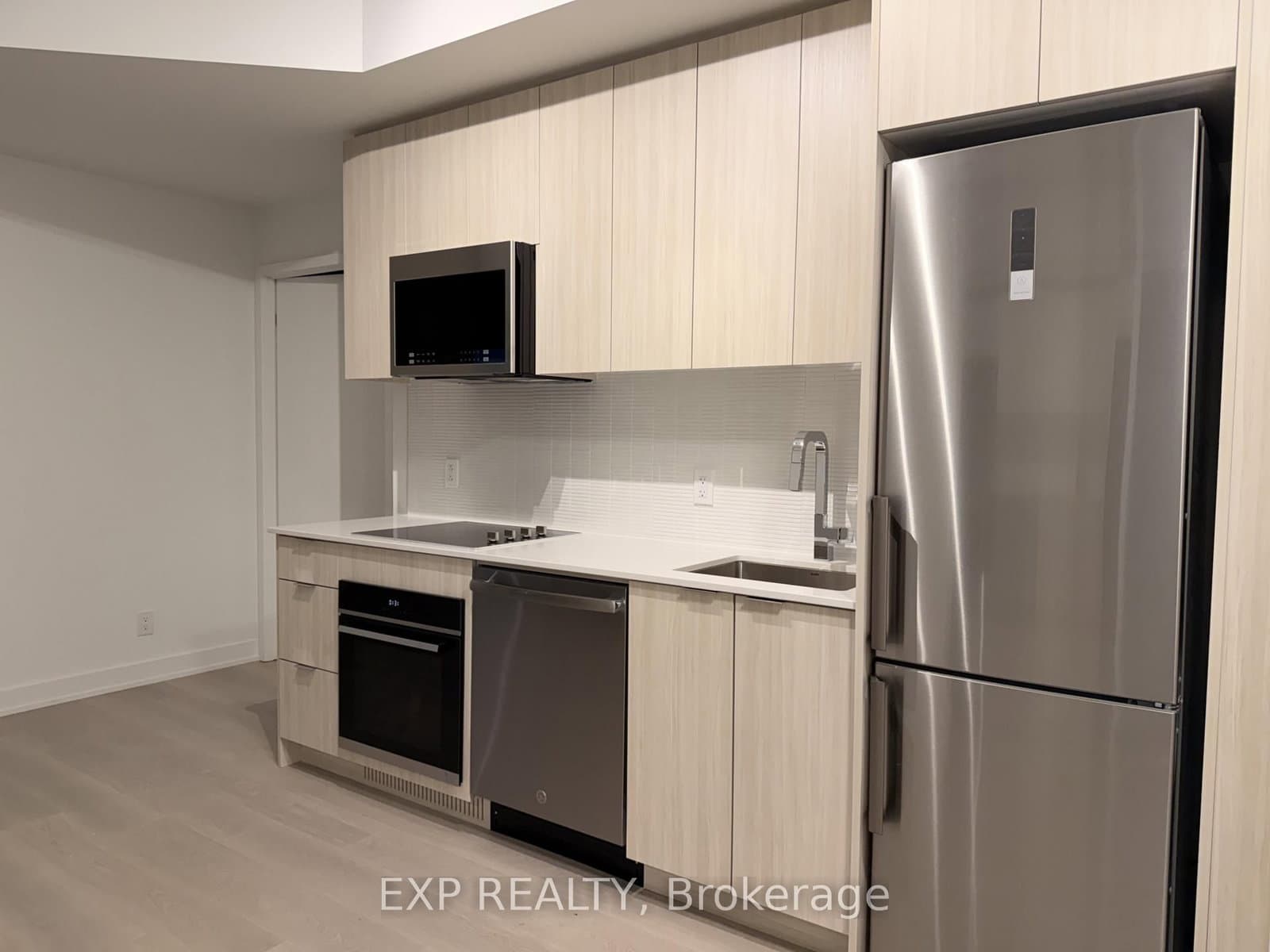 225-20 DEANS Drive thumbnail 16