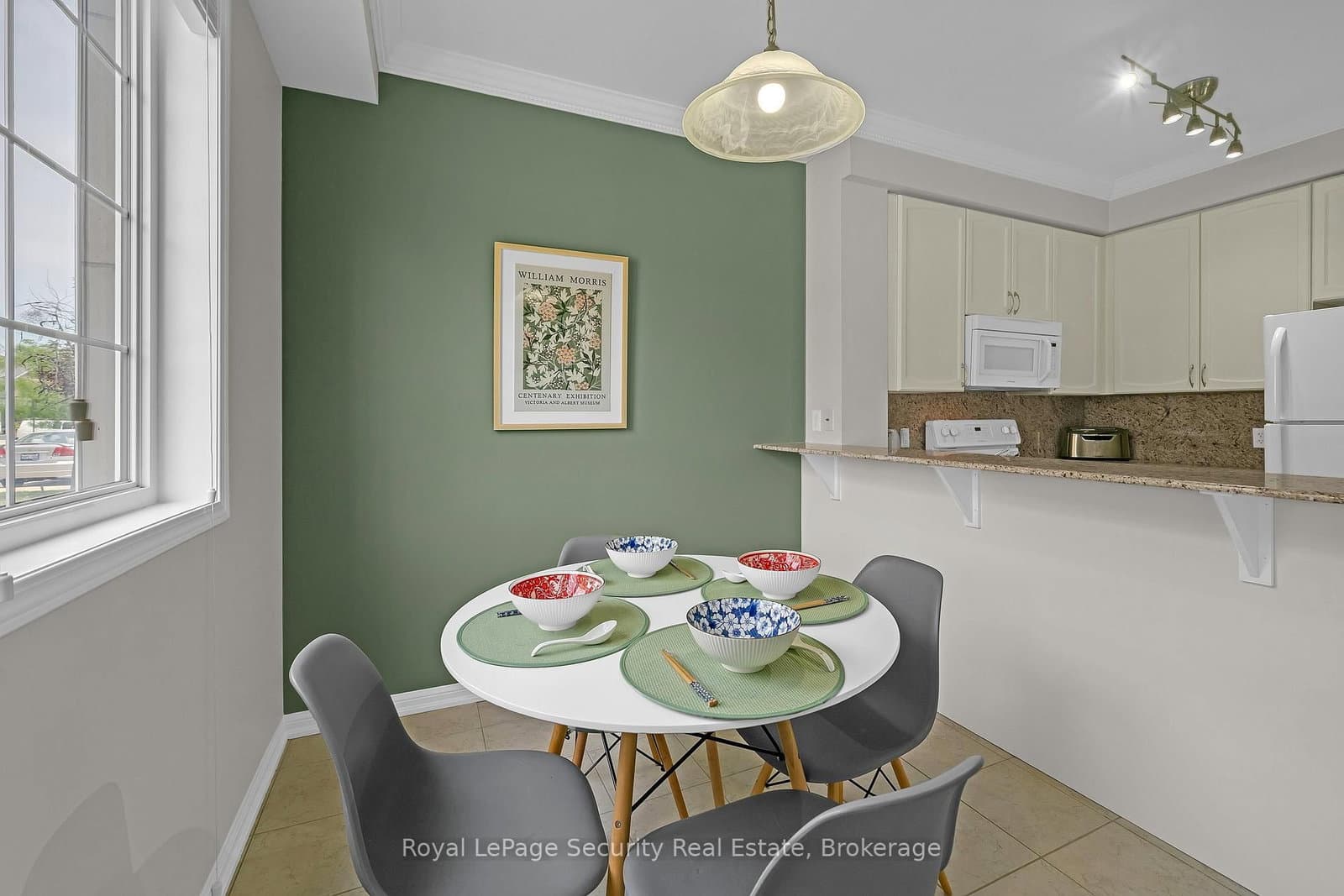 52 Harvey Johnston Way, Unit 101 thumbnail 12