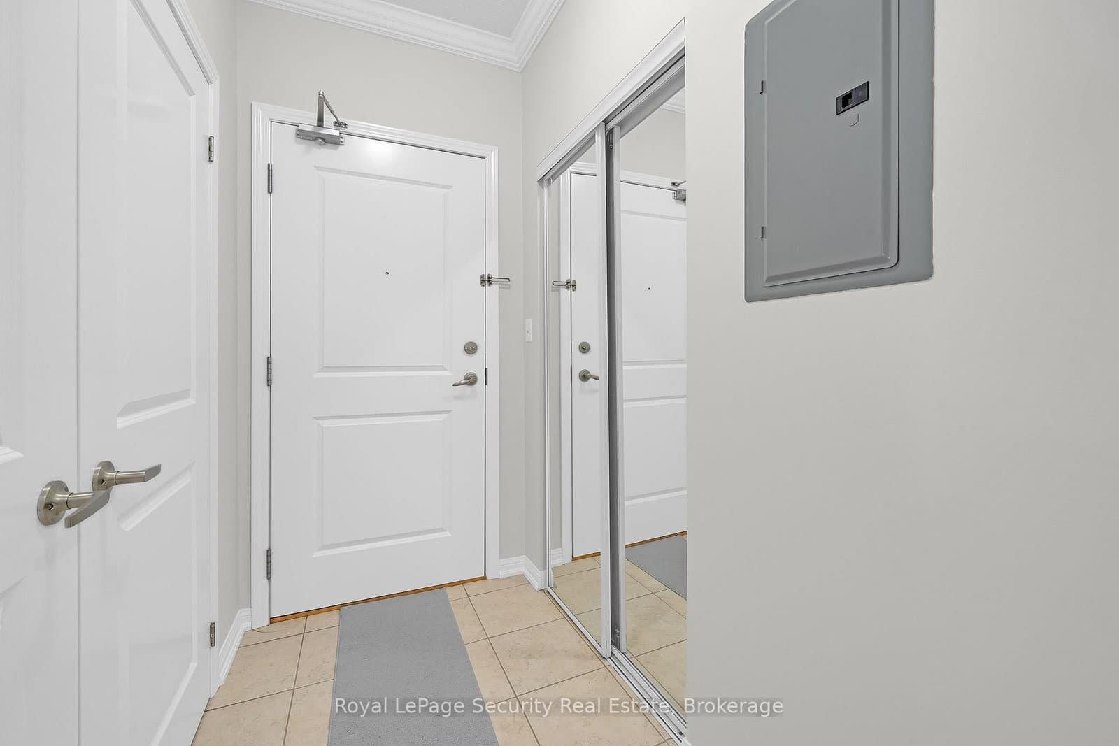 52 Harvey Johnston Way, Unit 101 thumbnail 4