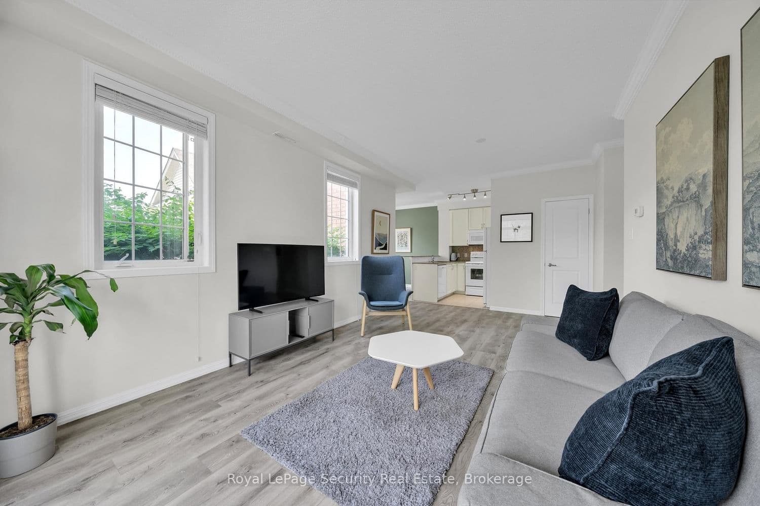 52 Harvey Johnston Way, Unit 101 thumbnail 8