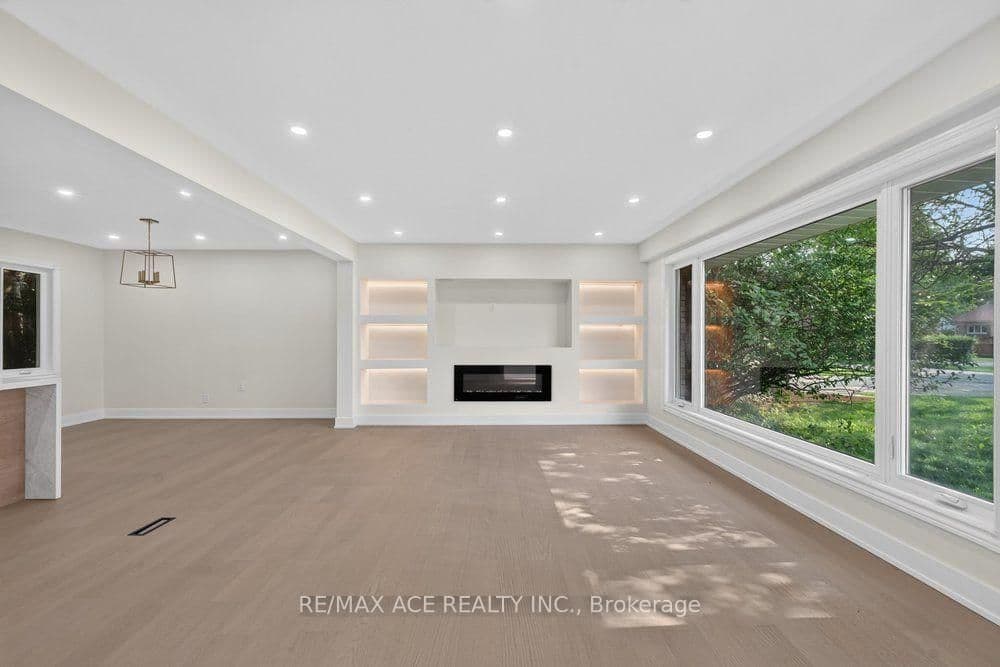 11 Faircroft Boulevard thumbnail 5