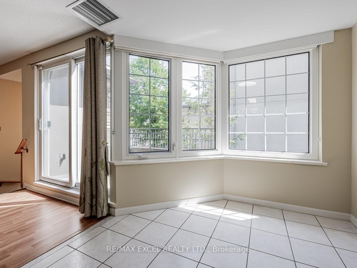 188 Bonis Avenue, Unit 805 thumbnail 5