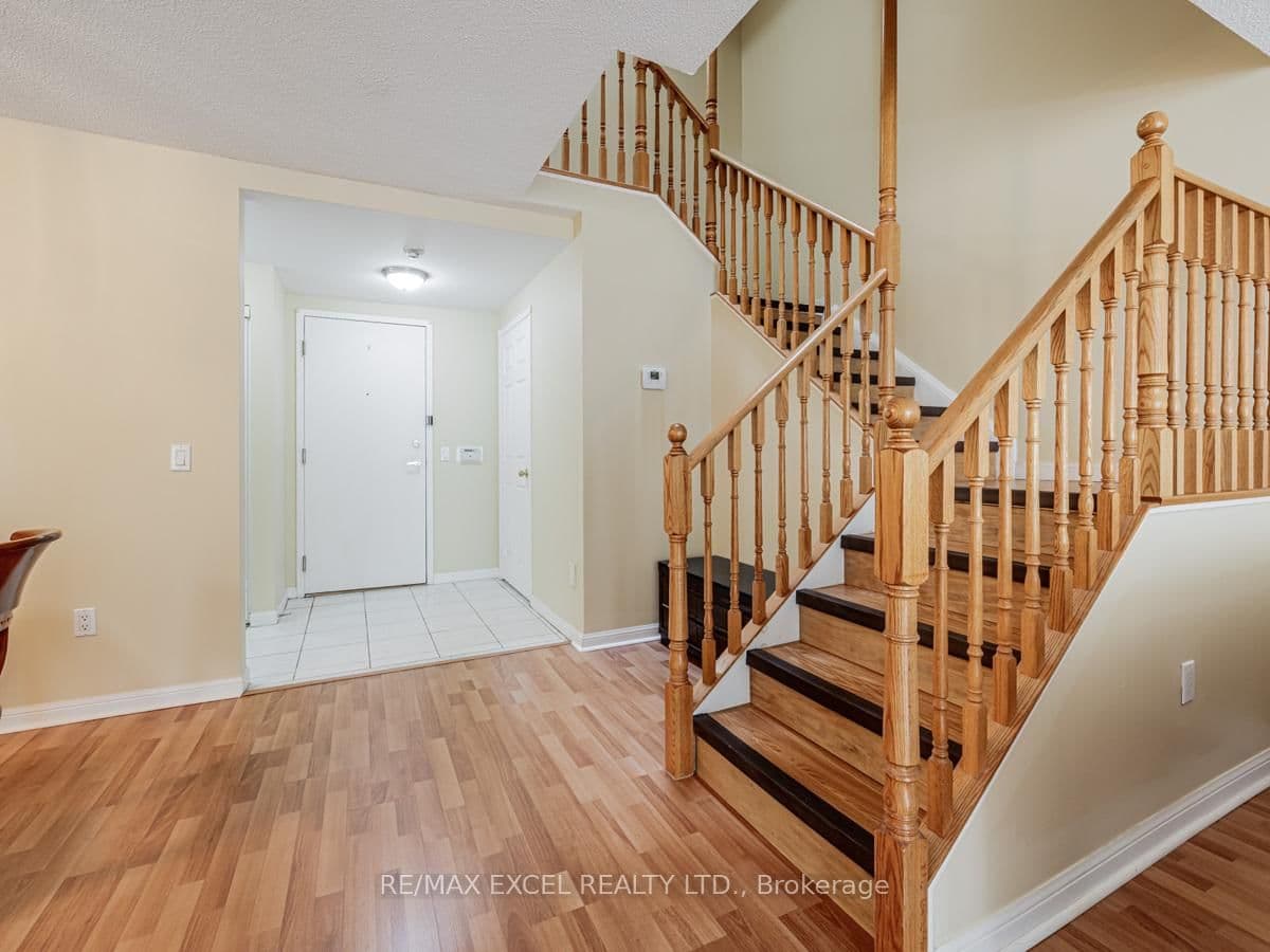 188 Bonis Avenue, Unit 805 thumbnail 9