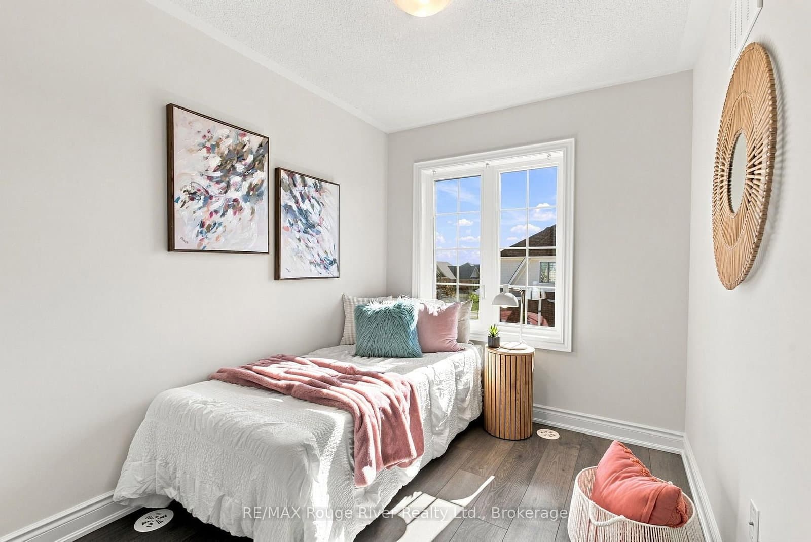 2607 Magdalen Path W thumbnail 40