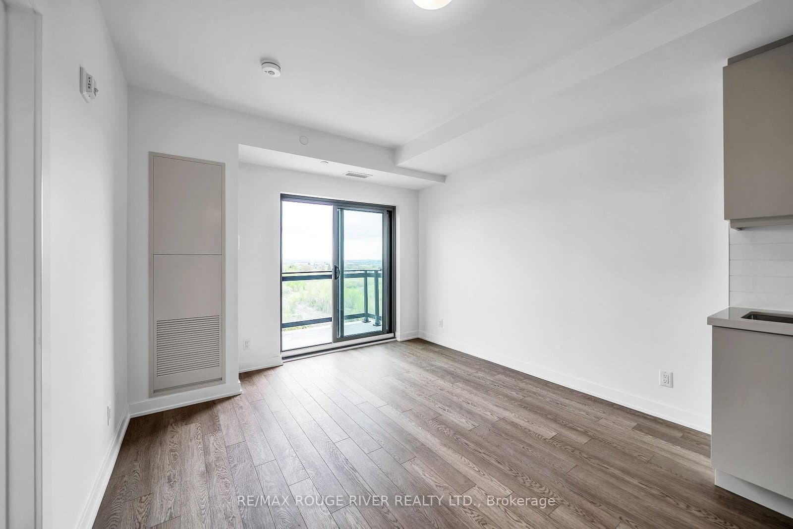 55 Clarington Boulevard, Unit 1104 thumbnail 11