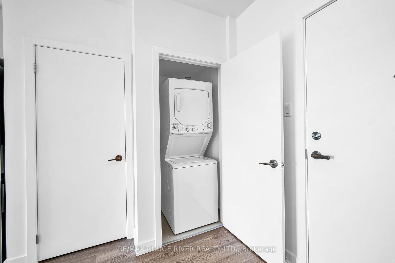 55 Clarington Boulevard, Unit 1104 thumbnail 5