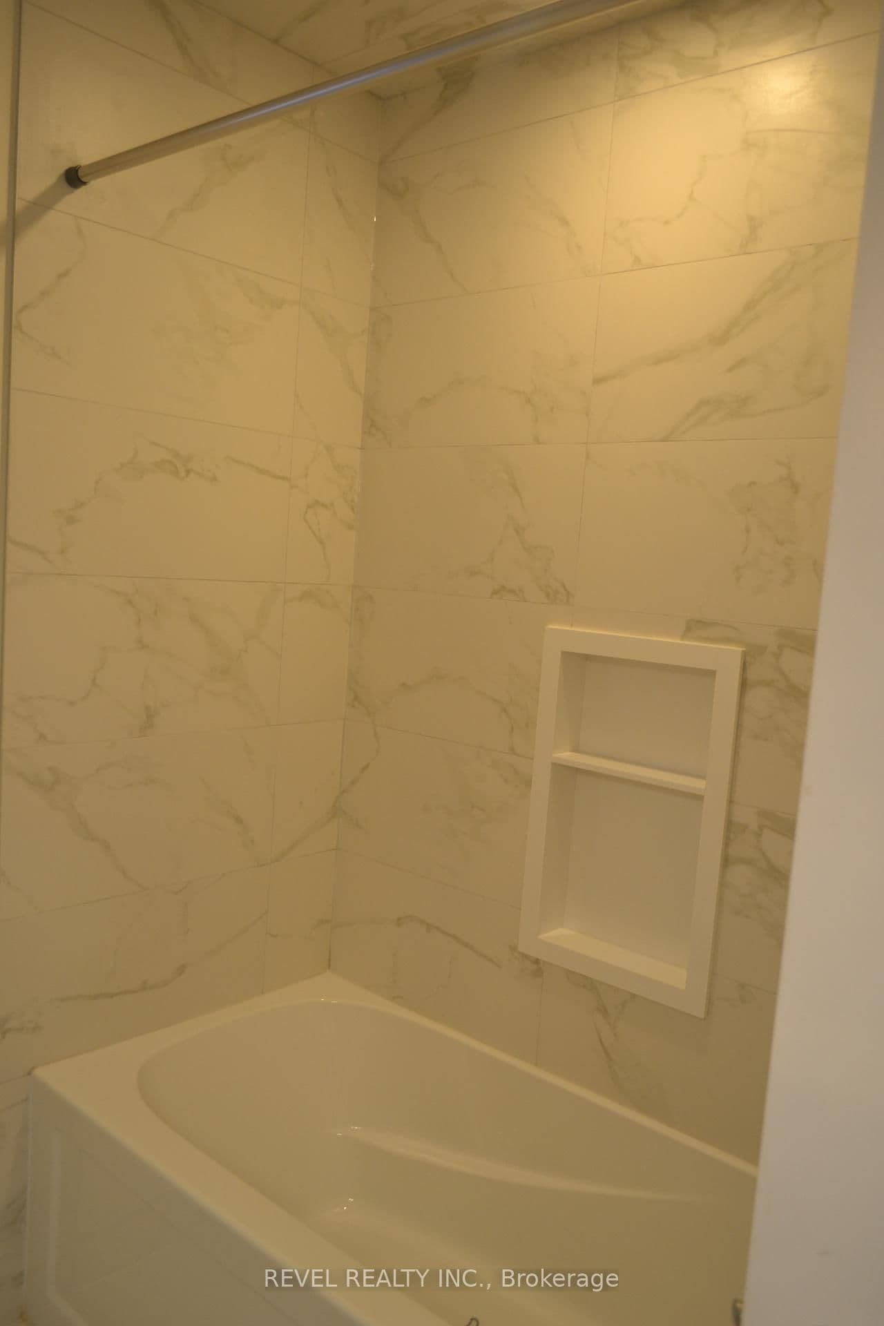 15 Cedar Brae Boulevard thumbnail 10