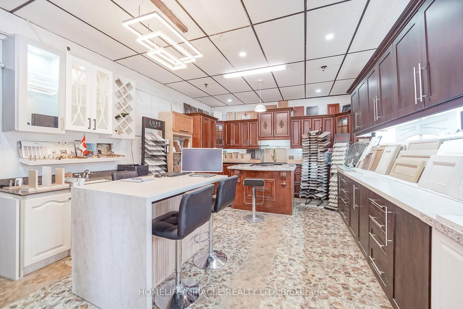 1940 Ellesmere Road, Unit 5 thumbnail 5