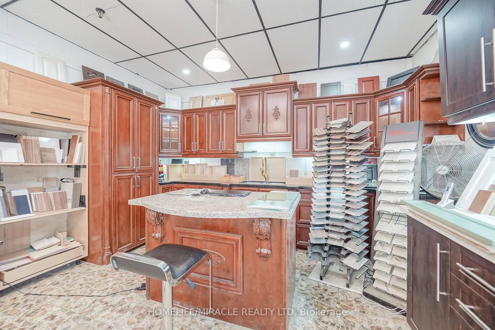 1940 Ellesmere Road, Unit 5 thumbnail 9